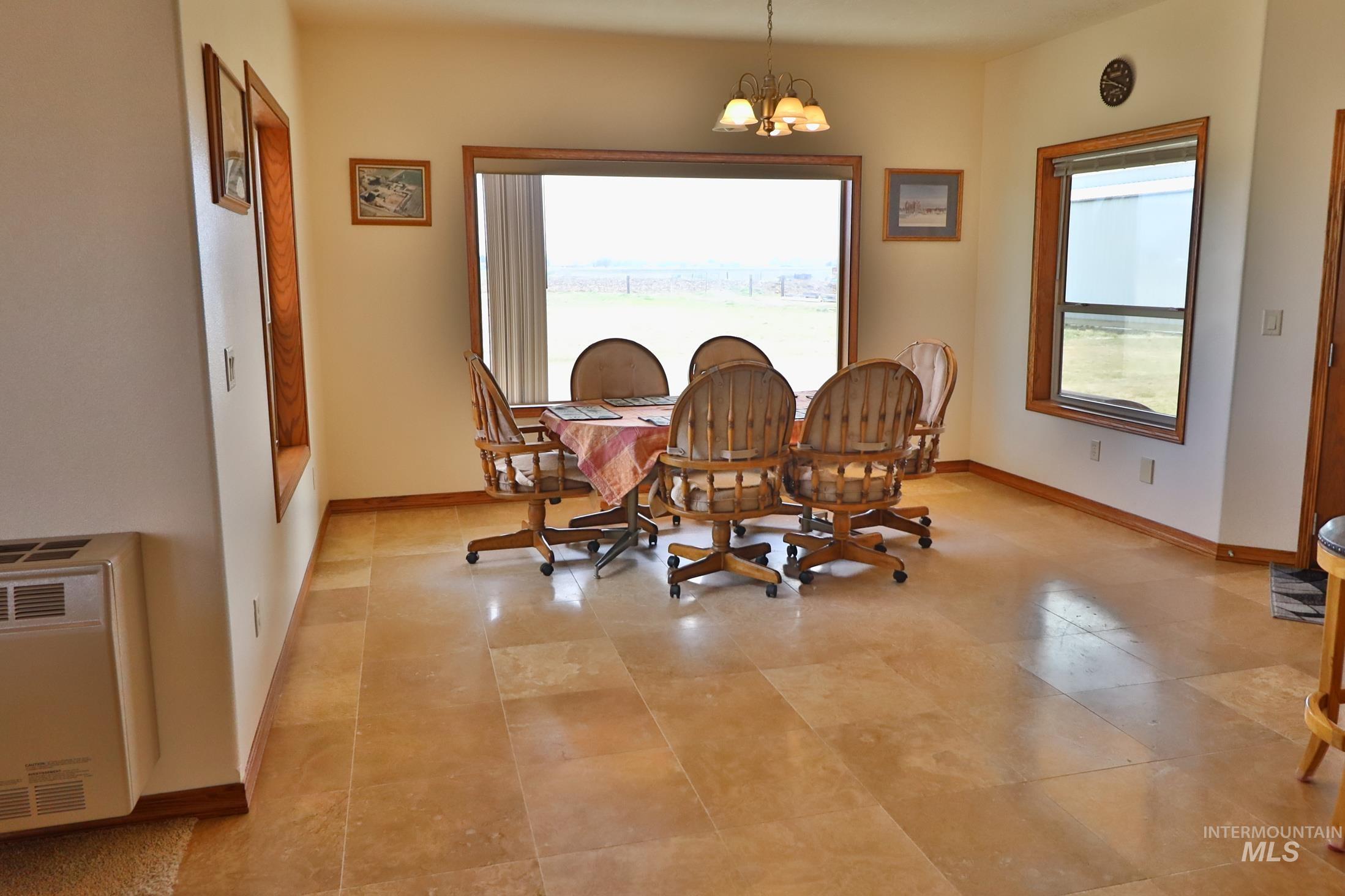 4367 W Central Road, Emmett, Idaho 83617, 3 Bedrooms, 2 Bathrooms, Farm & Ranch For Sale, Price $2,700,000,MLS 98978505