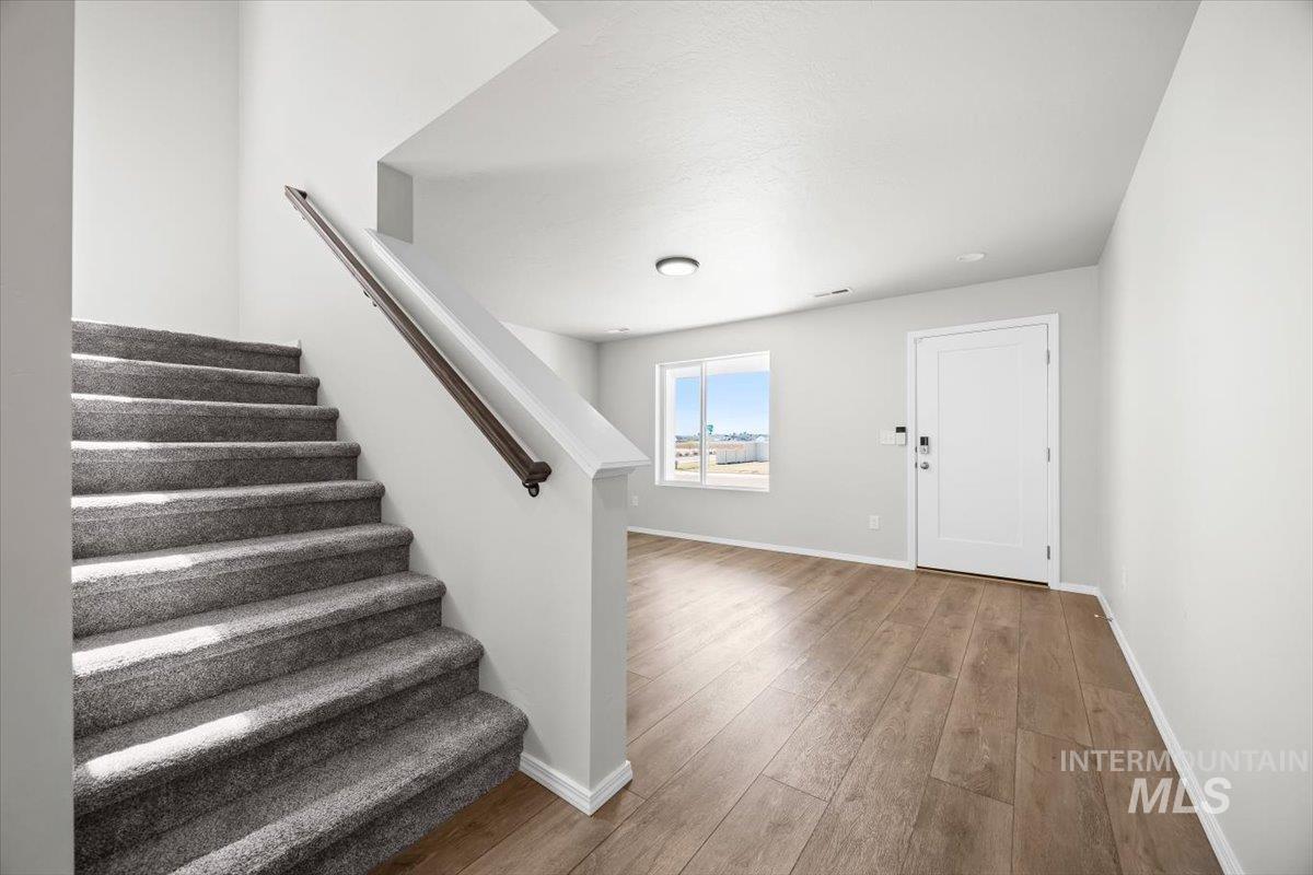 15696 Shrike Ave, Nampa, Idaho 83686, 4 Bedrooms, 2.5 Bathrooms, Residential For Sale, Price $465,000,MLS 98978506