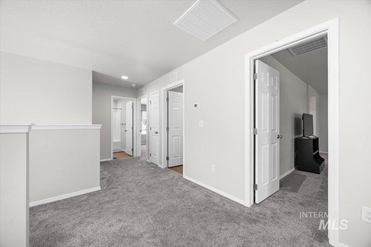 15696 Shrike Ave, Nampa, Idaho 83686, 4 Bedrooms, 2.5 Bathrooms, Residential For Sale, Price $465,000,MLS 98978506