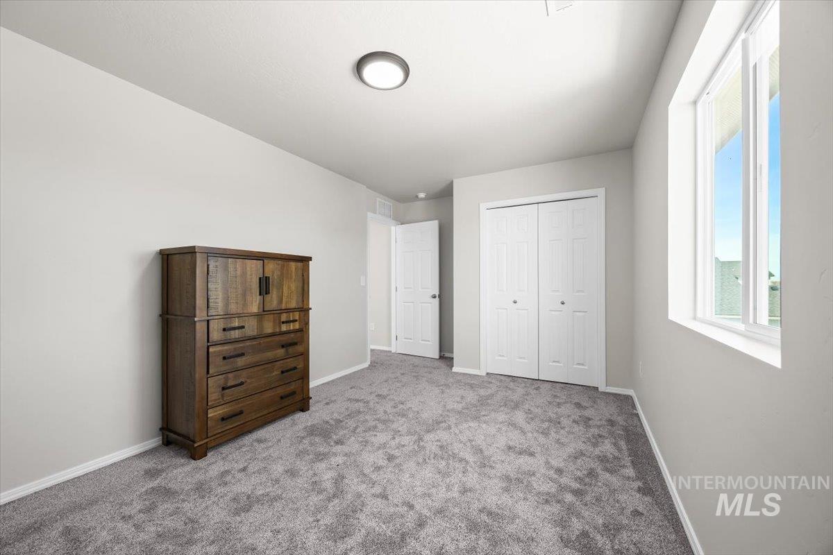 15696 Shrike Ave, Nampa, Idaho 83686, 4 Bedrooms, 2.5 Bathrooms, Residential For Sale, Price $465,000,MLS 98978506