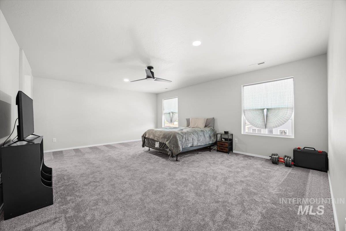 15696 Shrike Ave, Nampa, Idaho 83686, 4 Bedrooms, 2.5 Bathrooms, Residential For Sale, Price $465,000,MLS 98978506