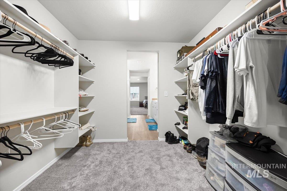 15696 Shrike Ave, Nampa, Idaho 83686, 4 Bedrooms, 2.5 Bathrooms, Residential For Sale, Price $465,000,MLS 98978506