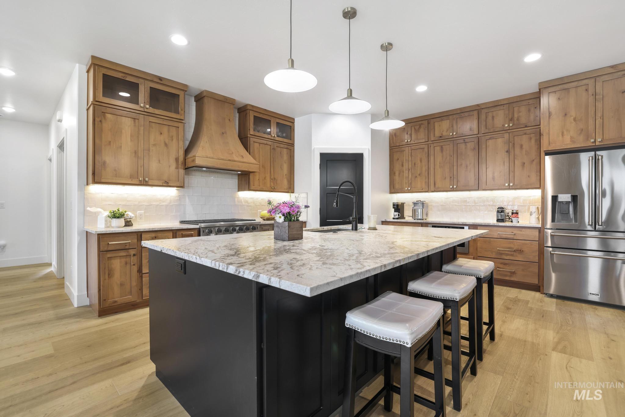 2054 Red Rock, Twin Falls, Idaho 83301, 4 Bedrooms, 3 Bathrooms, Residential For Sale, Price $699,000,MLS 98978508