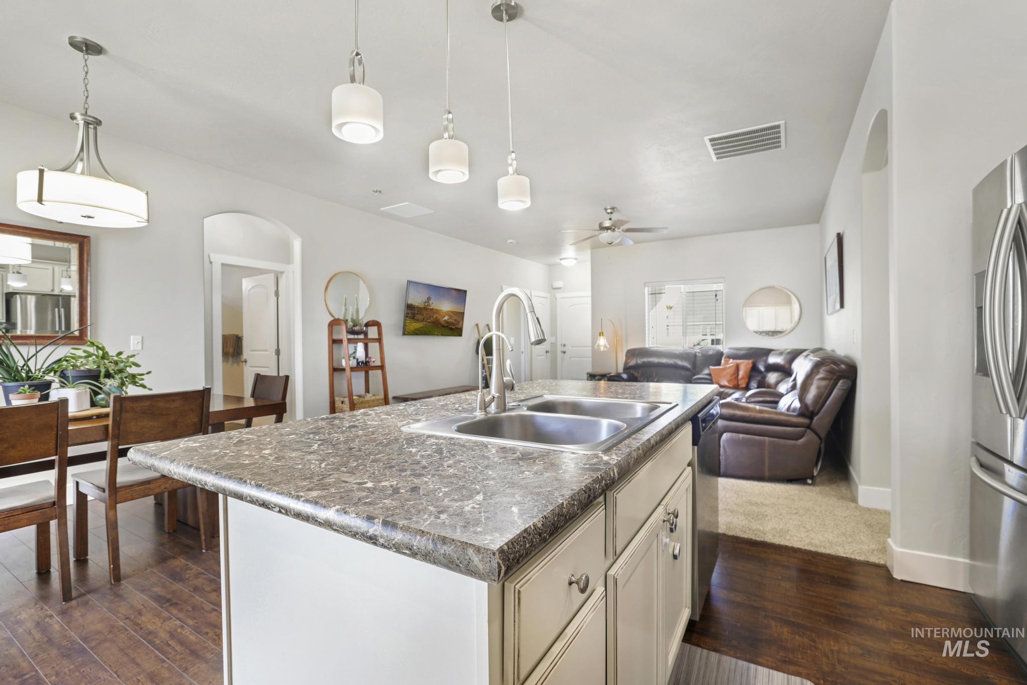 930 Ballard Way, Kimberly, Idaho 83301, 4 Bedrooms, 2 Bathrooms, Residential For Sale, Price $400,000,MLS 98978513