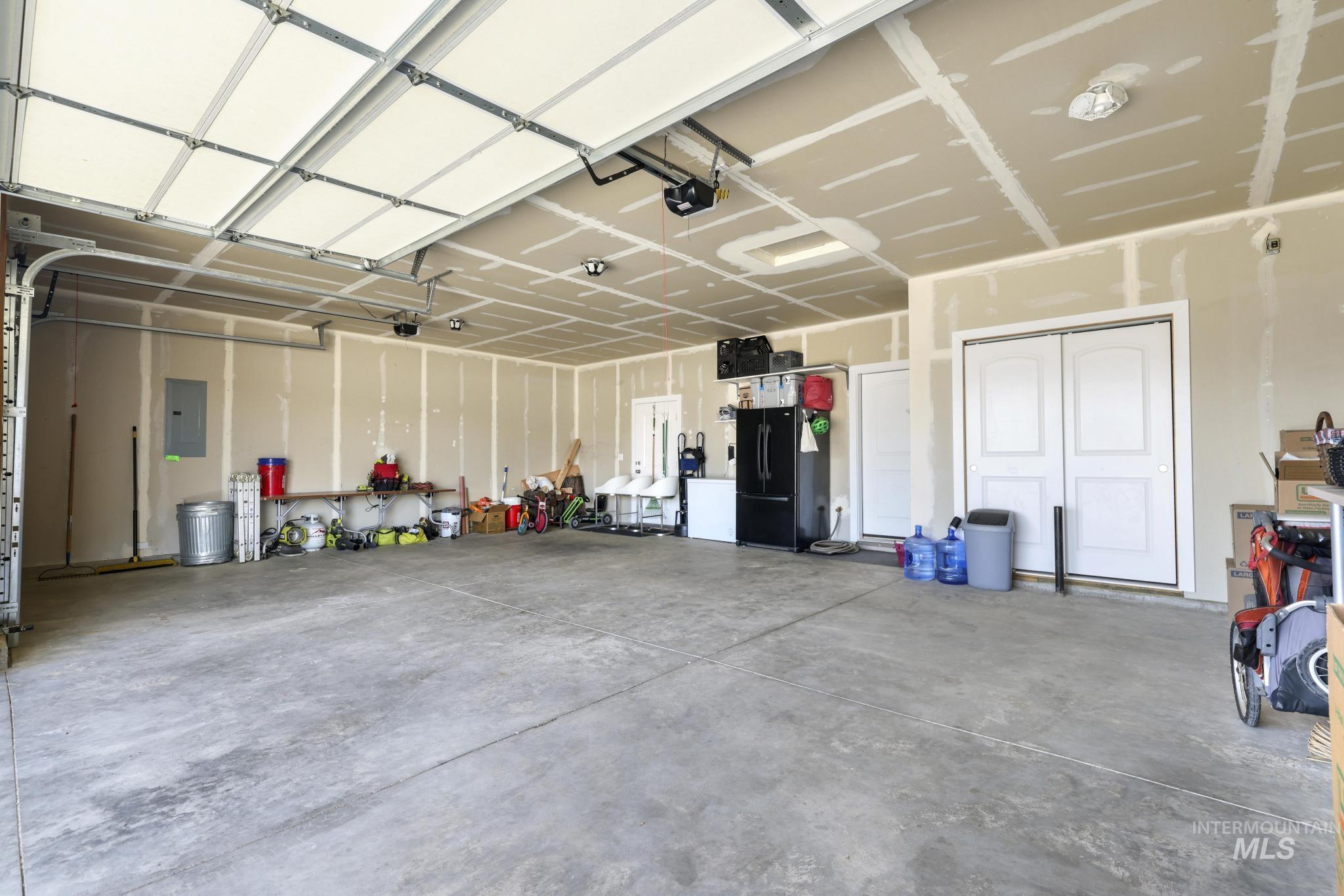 930 Ballard Way, Kimberly, Idaho 83301, 4 Bedrooms, 2 Bathrooms, Residential For Sale, Price $400,000,MLS 98978513