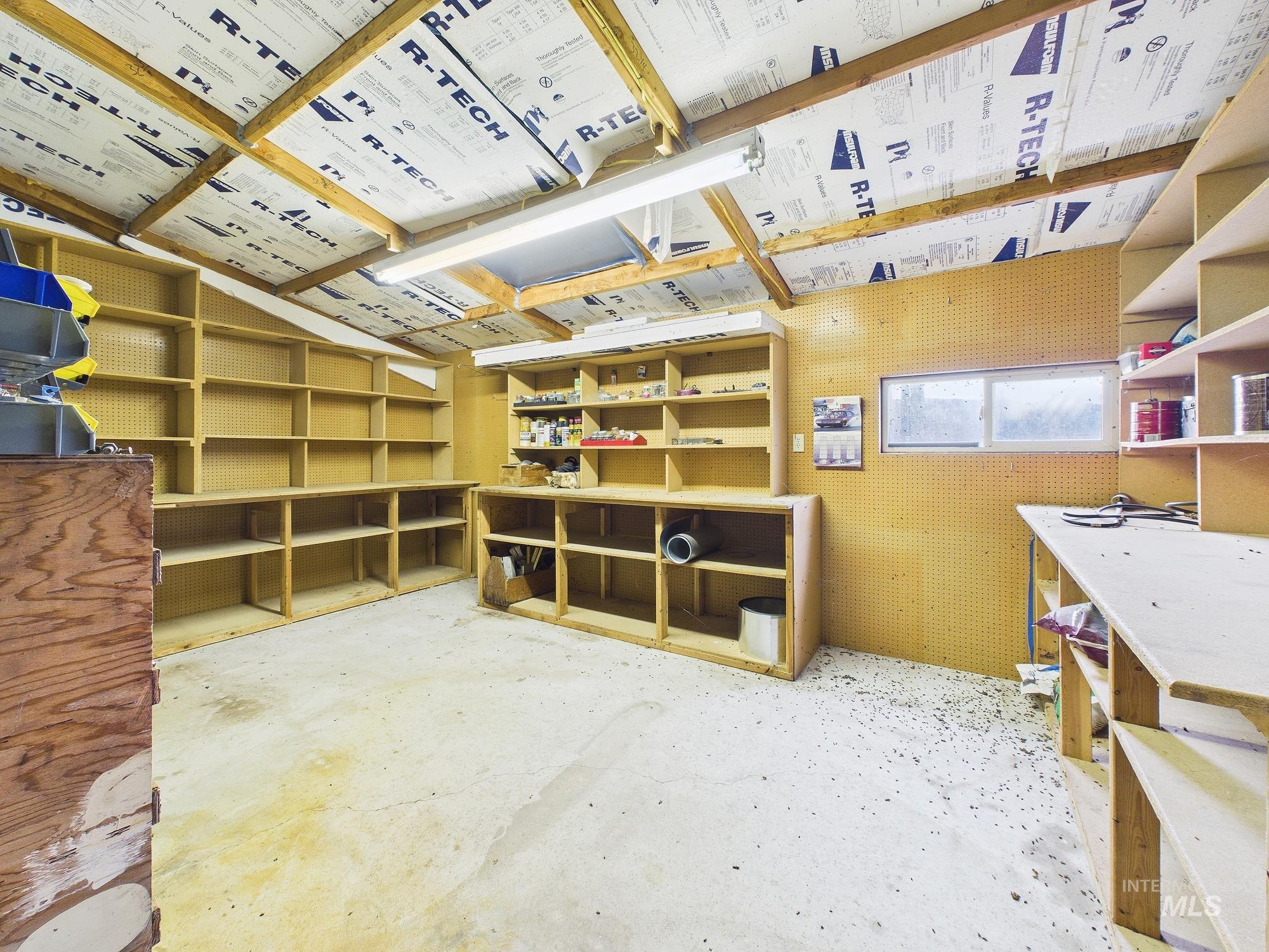 9845 N Highway 52, Horseshoe Bend, Idaho 83629, 3 Bedrooms, 1 Bathroom, Residential For Sale, Price $725,000, 98978516