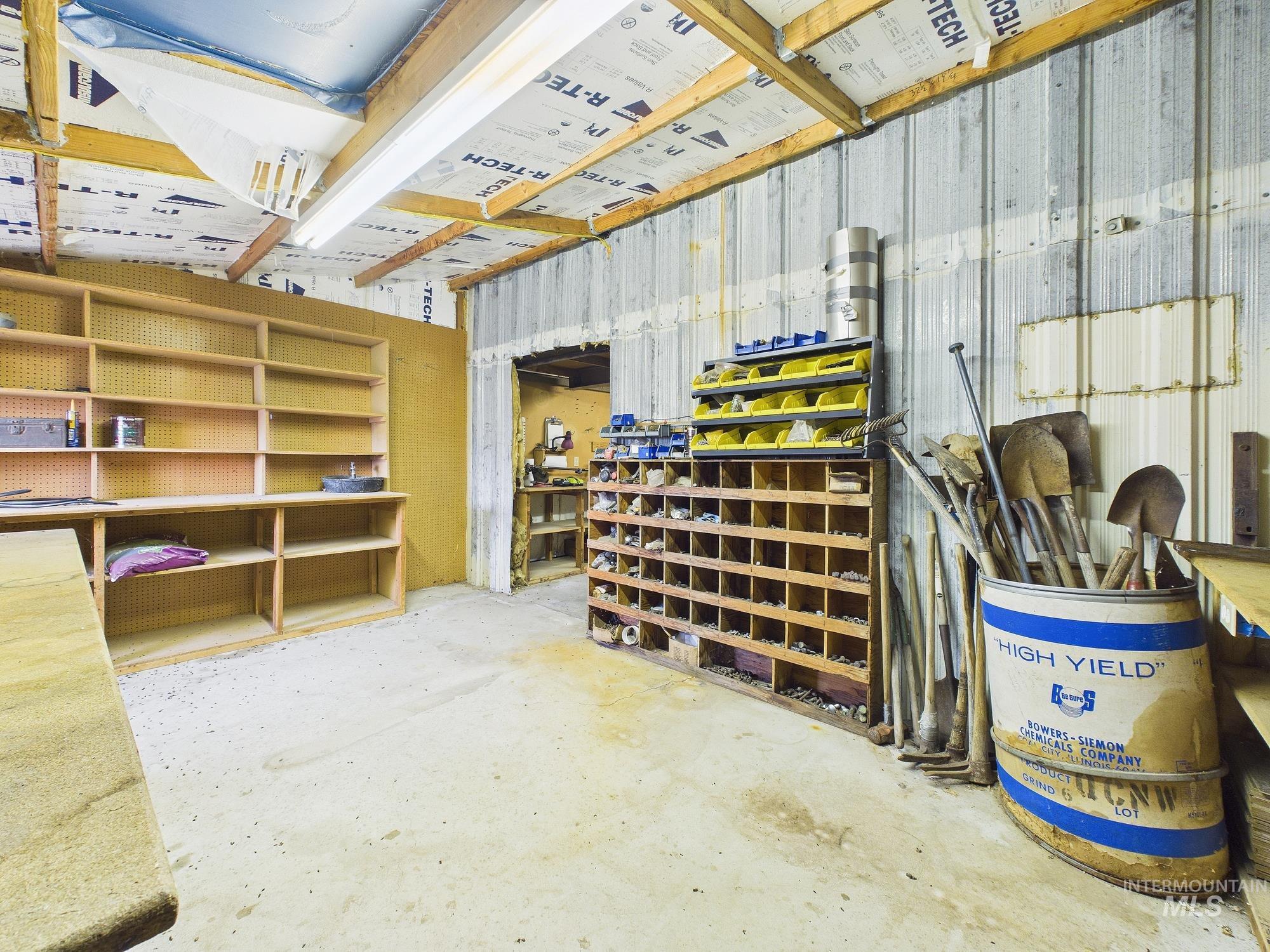 9845 N Highway 52, Horseshoe Bend, Idaho 83629, 3 Bedrooms, 1 Bathroom, Residential For Sale, Price $725,000, 98978516