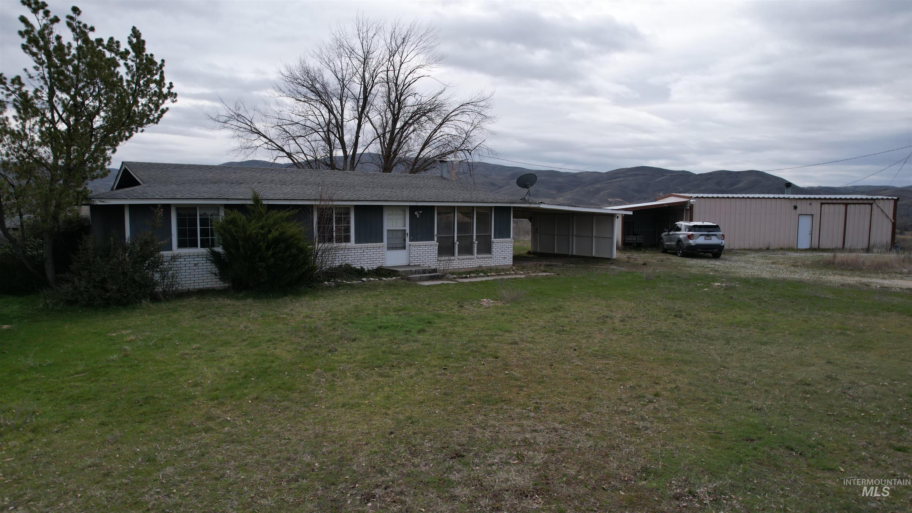 9845 N Highway 52, Horseshoe Bend, Idaho 83629, 3 Bedrooms, 1 Bathroom, Residential For Sale, Price $725,000, 98978516