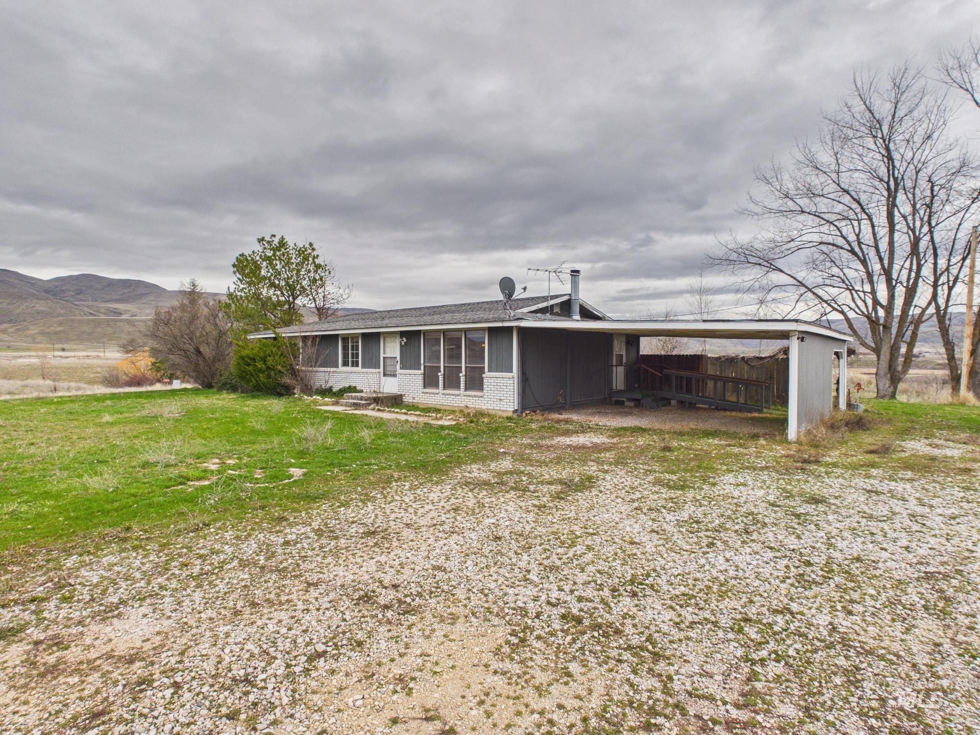 9845 N Highway 52, Horseshoe Bend, Idaho 83629, 3 Bedrooms, 1 Bathroom, Residential For Sale, Price $725,000, 98978516