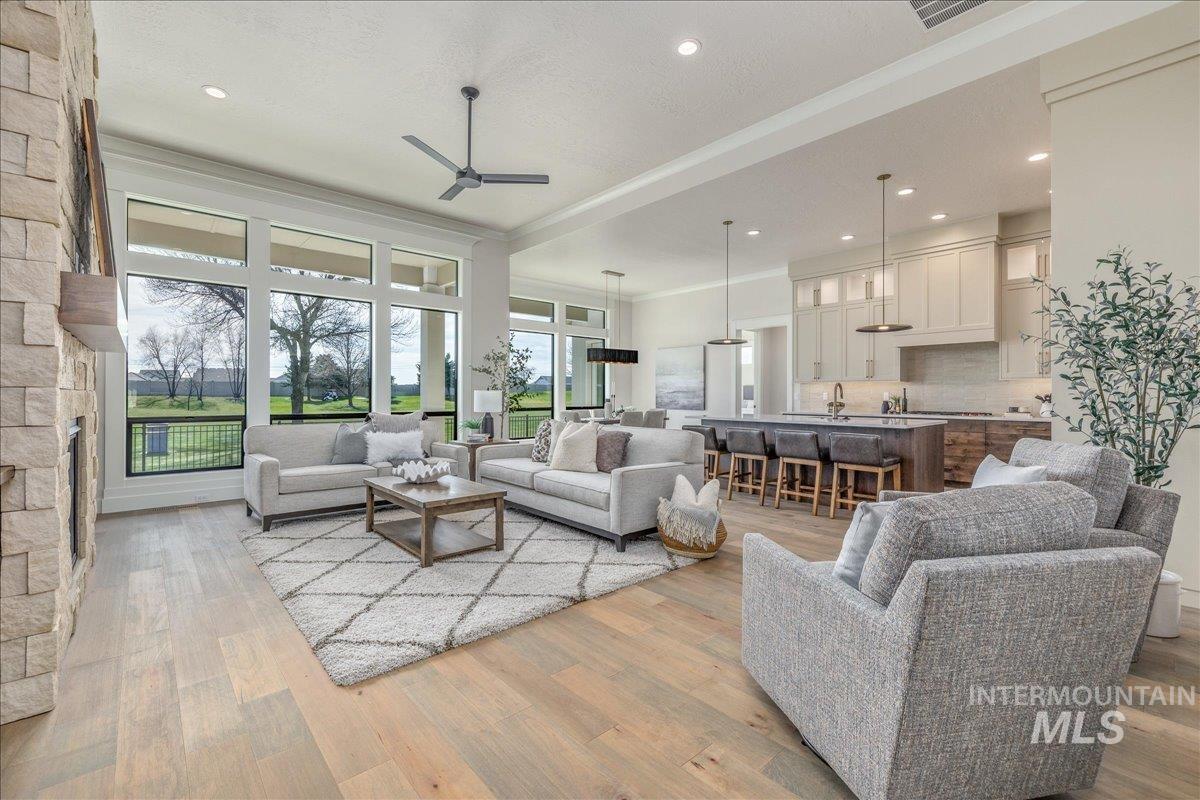 2927 W Three Lakes Dr., Meridian, Idaho 83646, 4 Bedrooms, 3.5 Bathrooms, Residential For Sale, Price $1,350,000,MLS 98978517