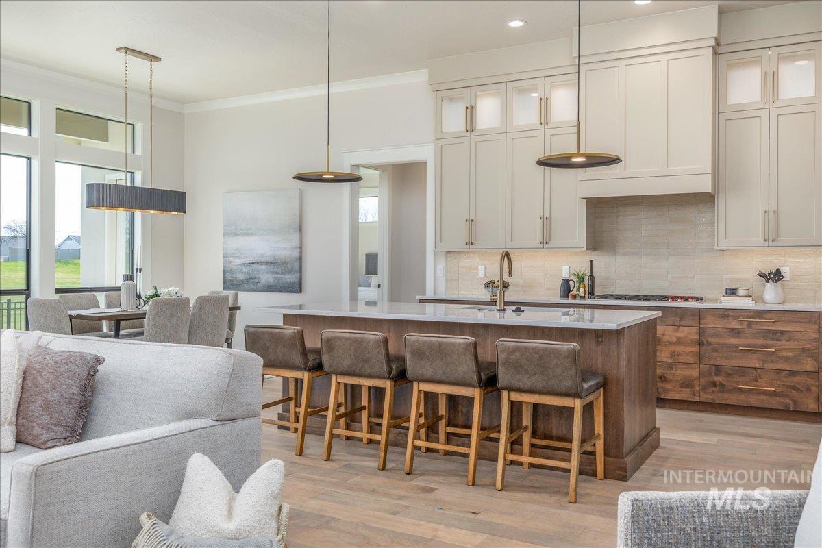 2927 W Three Lakes Dr., Meridian, Idaho 83646, 4 Bedrooms, 3.5 Bathrooms, Residential For Sale, Price $1,350,000,MLS 98978517