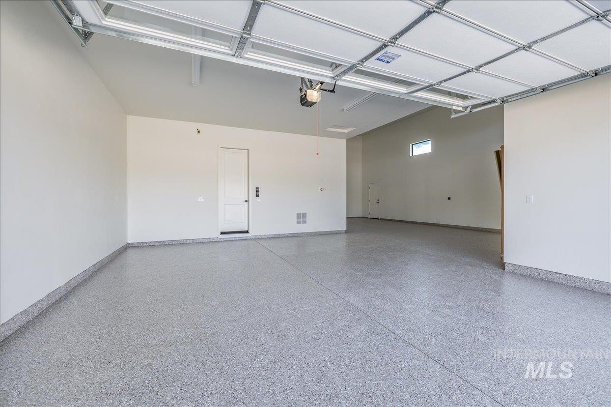 2927 W Three Lakes Dr., Meridian, Idaho 83646, 4 Bedrooms, 3.5 Bathrooms, Residential For Sale, Price $1,350,000,MLS 98978517