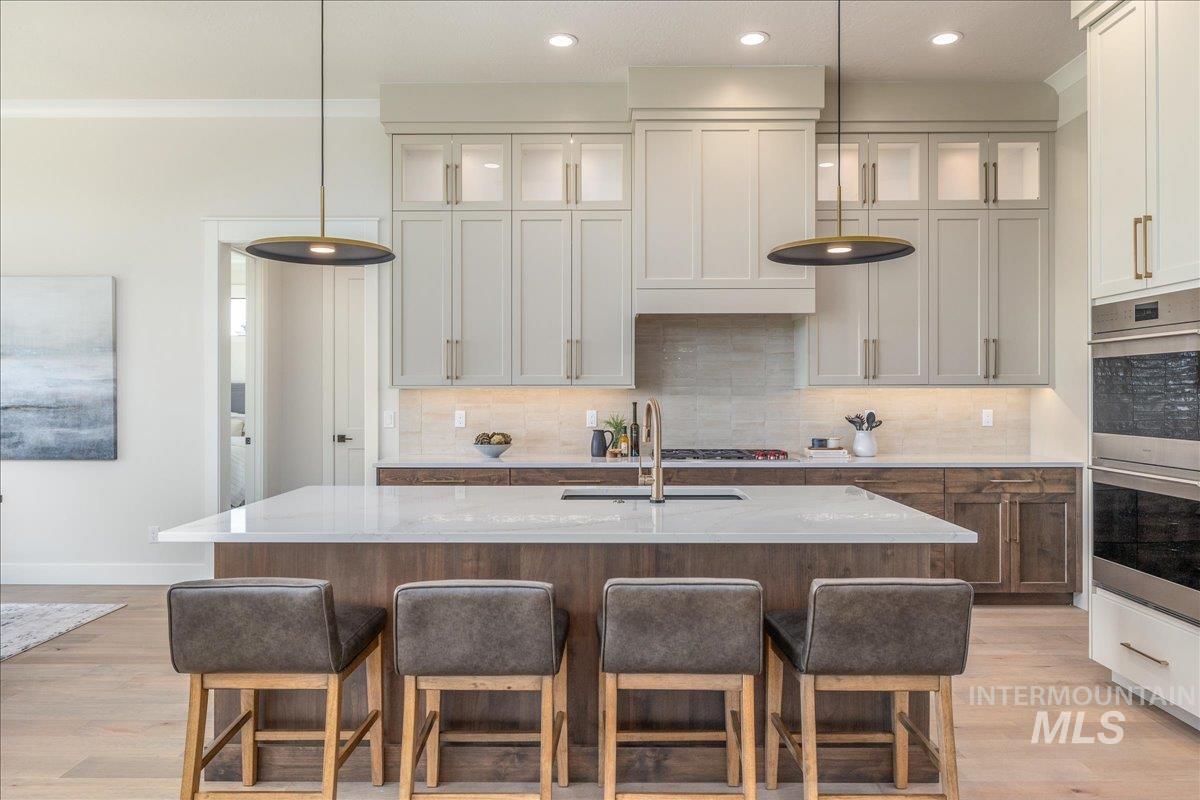 2927 W Three Lakes Dr., Meridian, Idaho 83646, 4 Bedrooms, 3.5 Bathrooms, Residential For Sale, Price $1,350,000,MLS 98978517