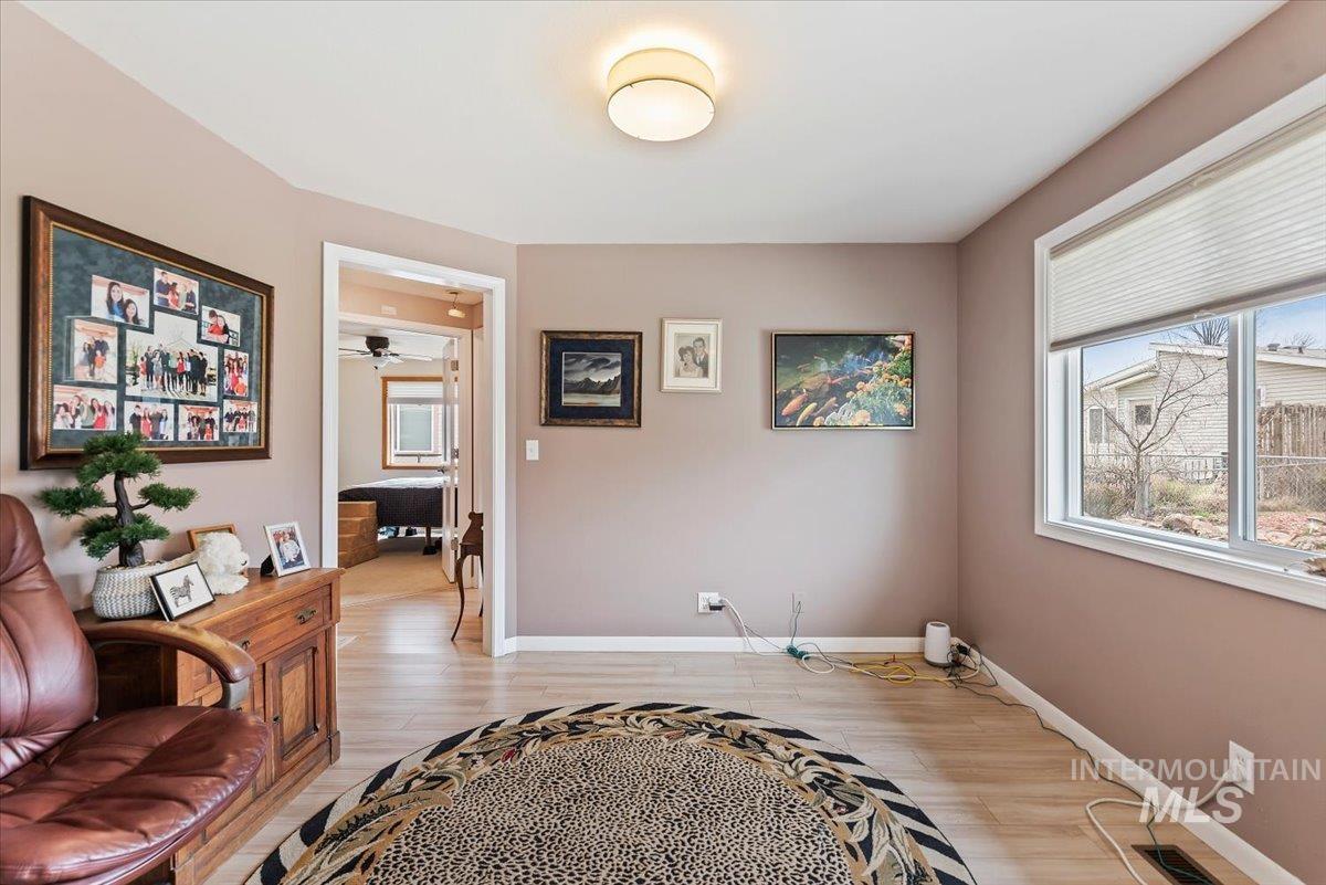 8483 Willowcourt Drive, Garden City, Idaho 83714, 2 Bedrooms, 2 Bathrooms, Residential For Sale, Price $445,000,MLS 98978518