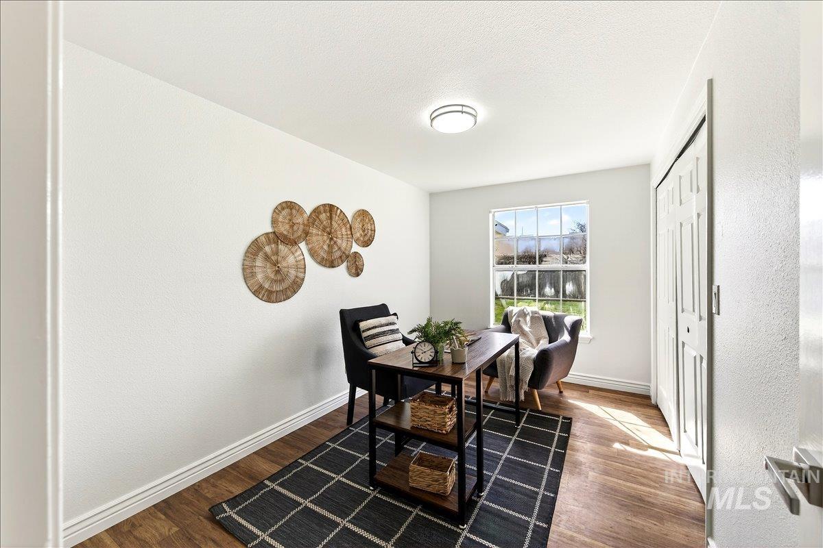 701 W Boone Ave, Nampa, Idaho 83651, 3 Bedrooms, 2 Bathrooms, Residential For Sale, Price $435,000,MLS 98978519