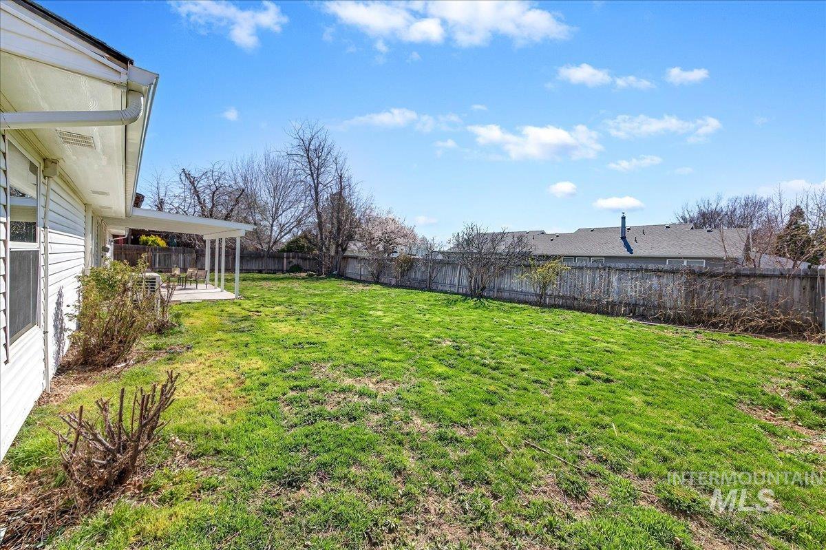 701 W Boone Ave, Nampa, Idaho 83651, 3 Bedrooms, 2 Bathrooms, Residential For Sale, Price $435,000,MLS 98978519