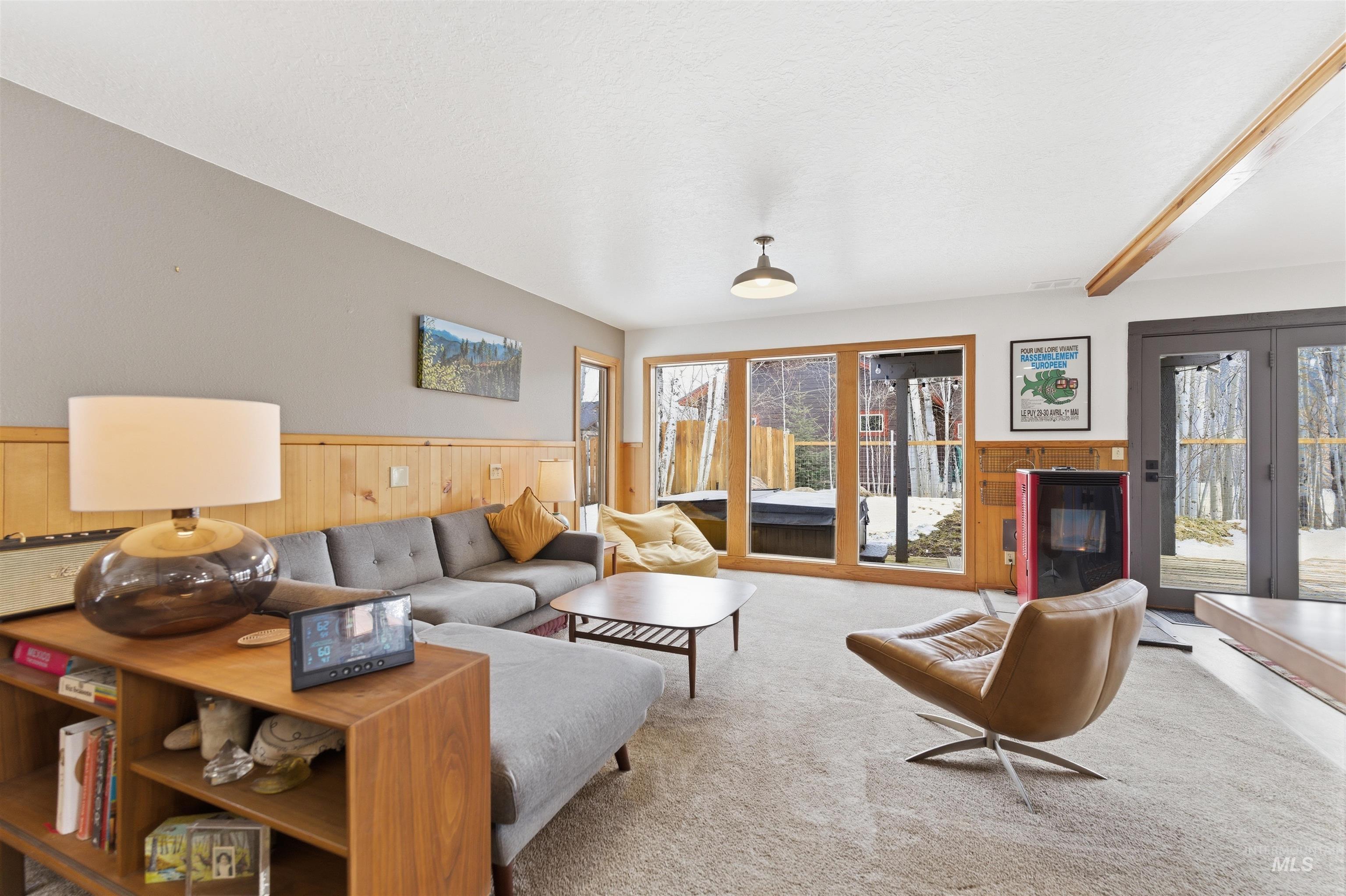 1658 Timber Cir, McCall, Idaho 83638, 3 Bedrooms, 3 Bathrooms, Residential For Sale, Price $864,000, 98978522