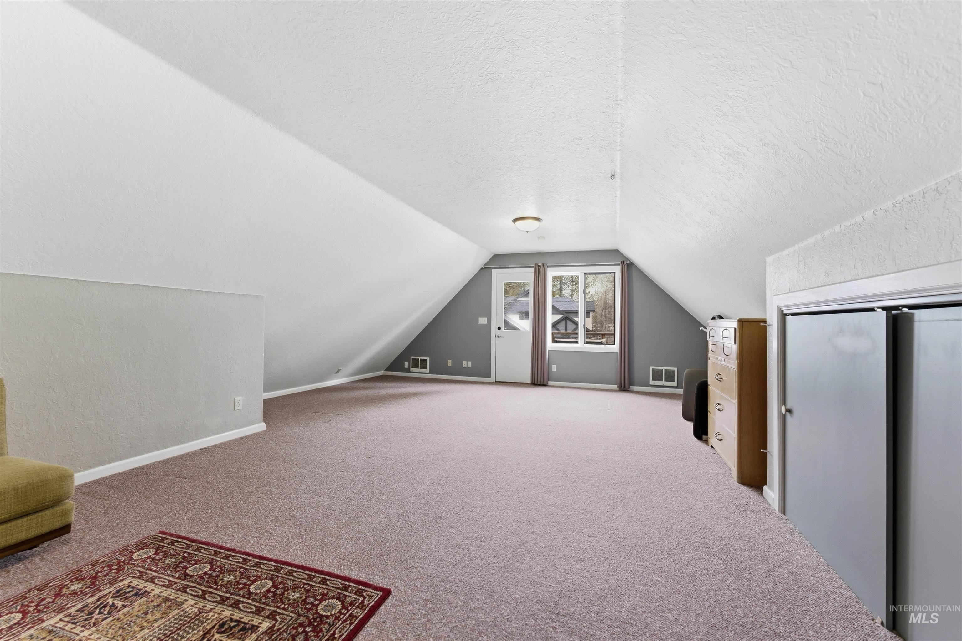 1658 Timber Cir, McCall, Idaho 83638, 3 Bedrooms, 3 Bathrooms, Residential For Sale, Price $864,000, 98978522