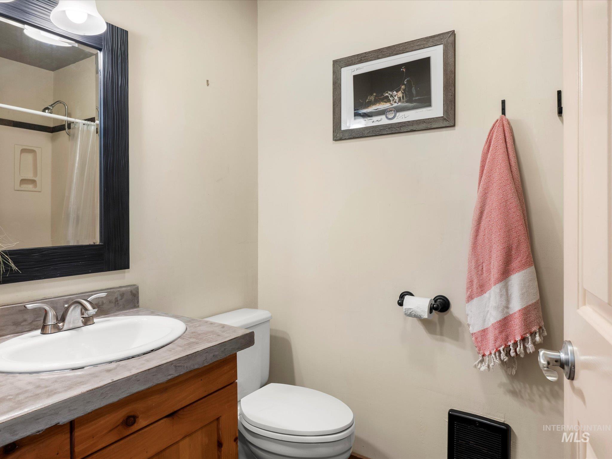 1658 Timber Cir, McCall, Idaho 83638, 3 Bedrooms, 3 Bathrooms, Residential For Sale, Price $849,000,MLS 98978522