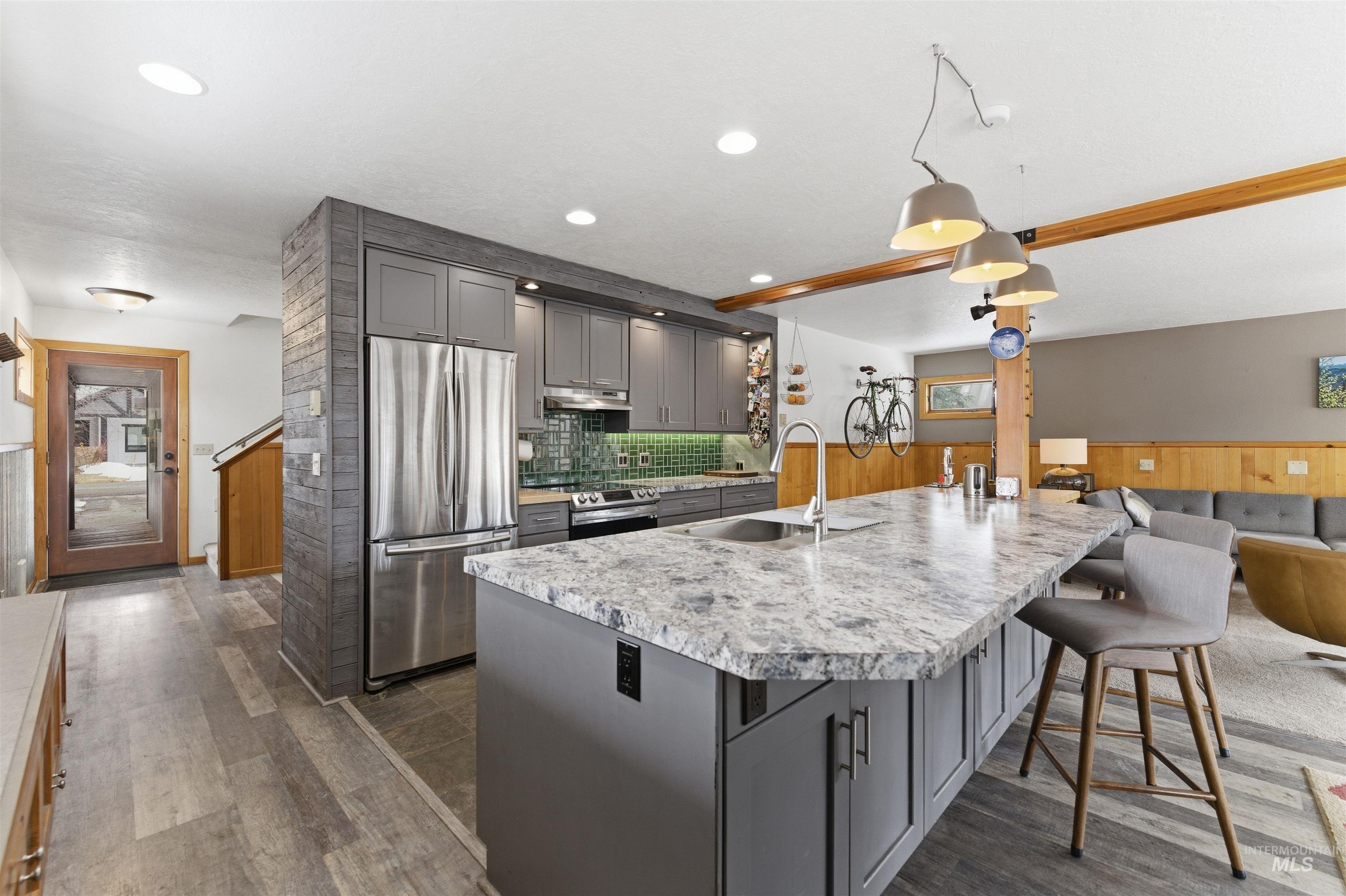 1658 Timber Cir, McCall, Idaho 83638, 3 Bedrooms, 3 Bathrooms, Residential For Sale, Price $864,000, 98978522