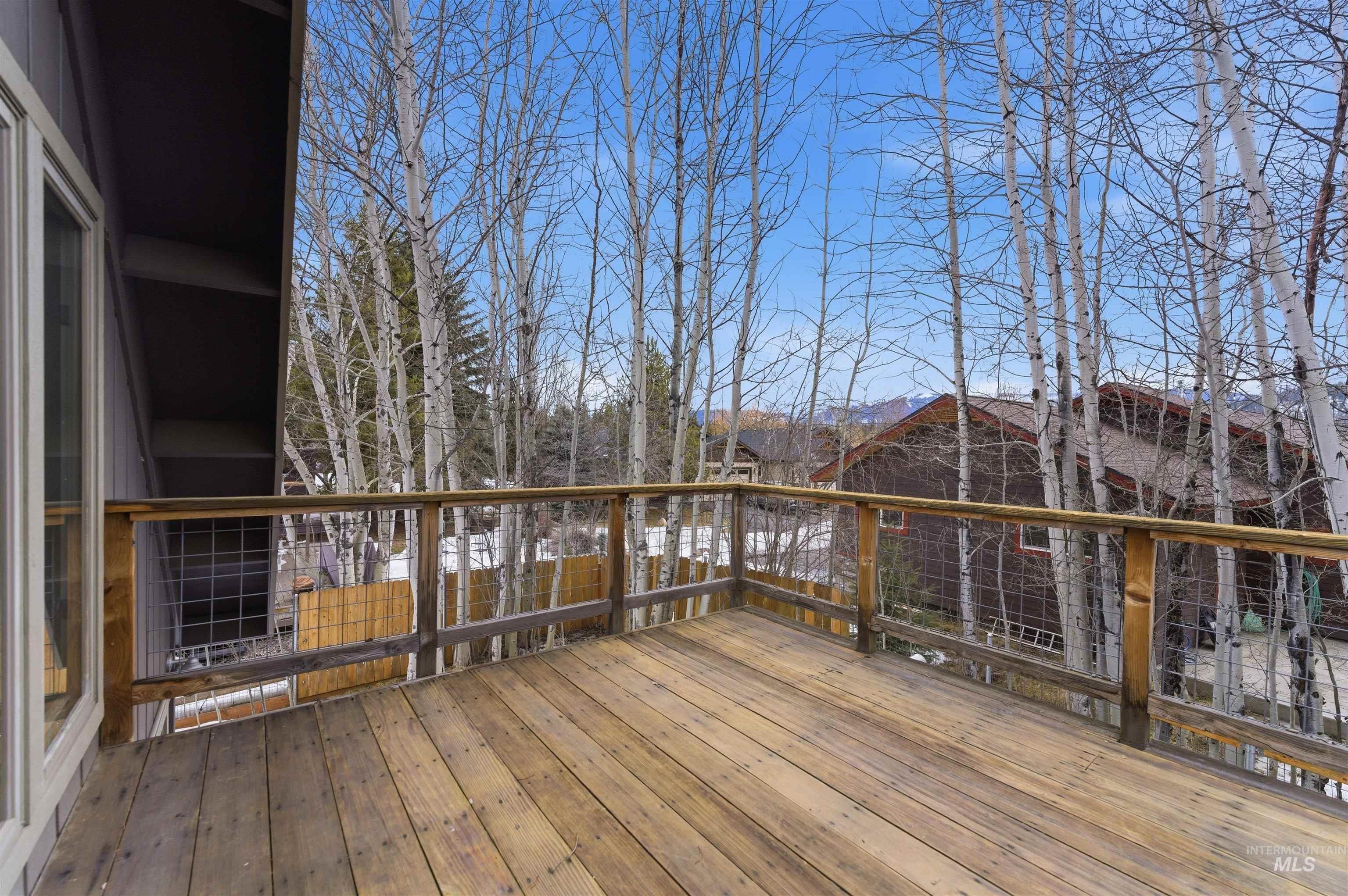 1658 Timber Cir, McCall, Idaho 83638, 3 Bedrooms, 3 Bathrooms, Residential For Sale, Price $895,000,MLS 98978522