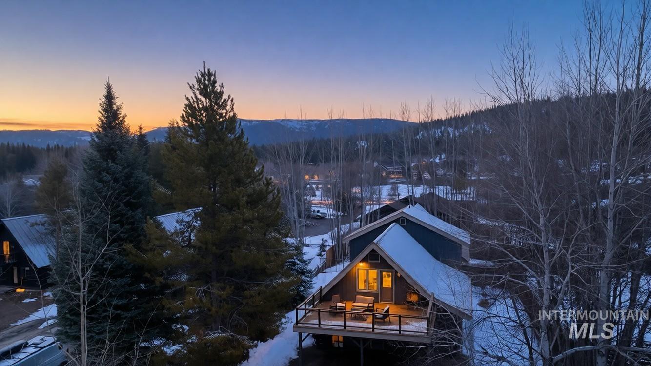1658 Timber Cir, McCall, Idaho 83638, 3 Bedrooms, 3 Bathrooms, Residential For Sale, Price $895,000,MLS 98978522