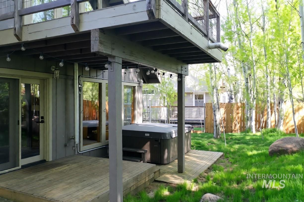 1658 Timber Cir, McCall, Idaho 83638, 3 Bedrooms, 3 Bathrooms, Residential For Sale, Price $864,000, 98978522