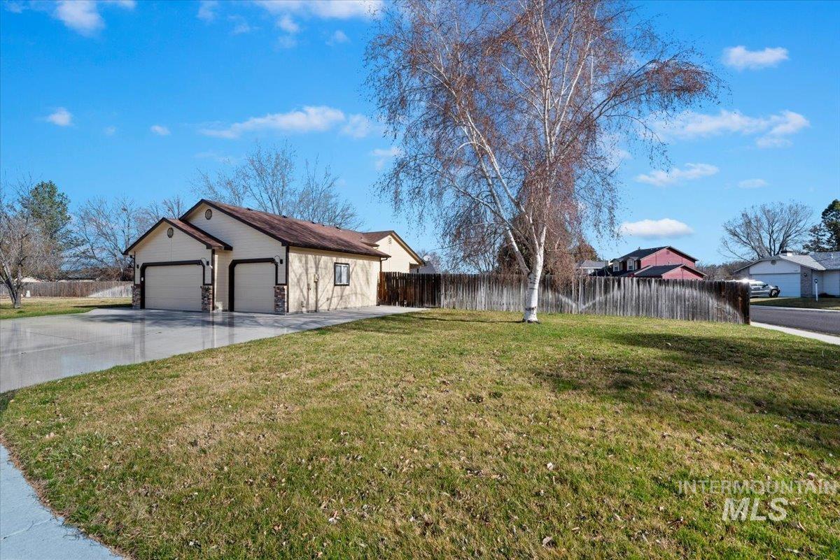 2510 San Marco Way, Nampa, Idaho 83686, 4 Bedrooms, 2 Bathrooms, Residential For Sale, Price $574,900,MLS 98978523