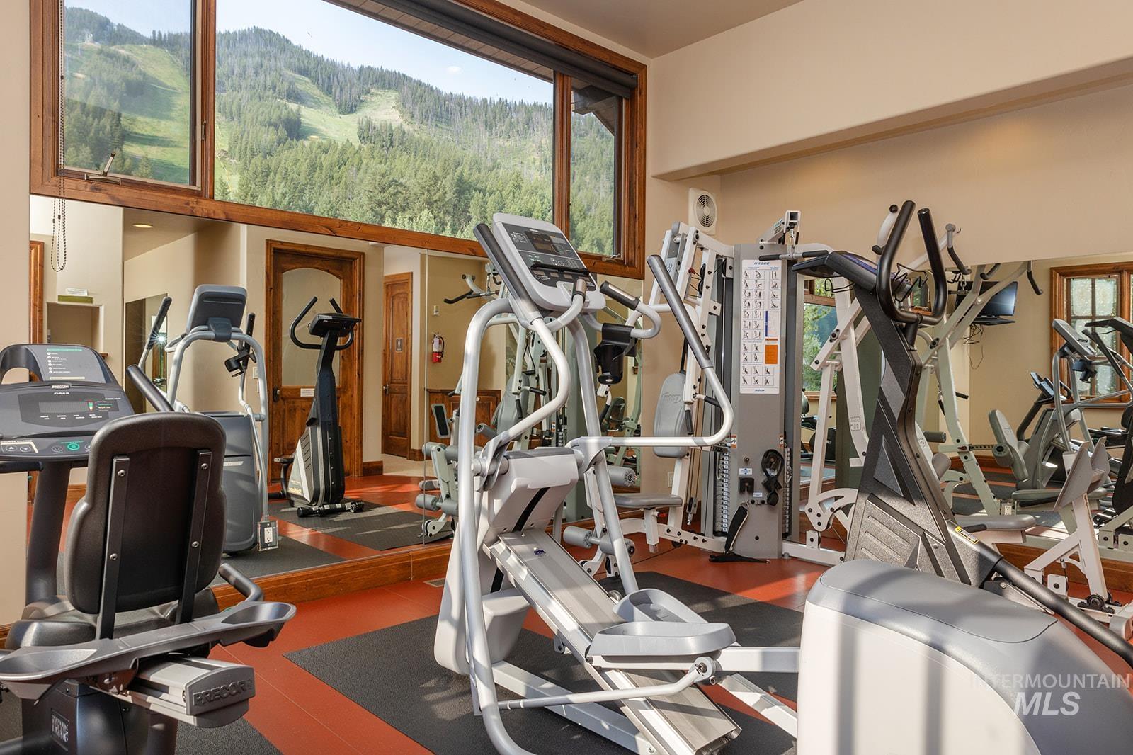 221 Picabo Street, Ketchum, Idaho 83340, 4 Bedrooms, 4 Bathrooms, Residential For Sale, Price $240,000,MLS 98978524