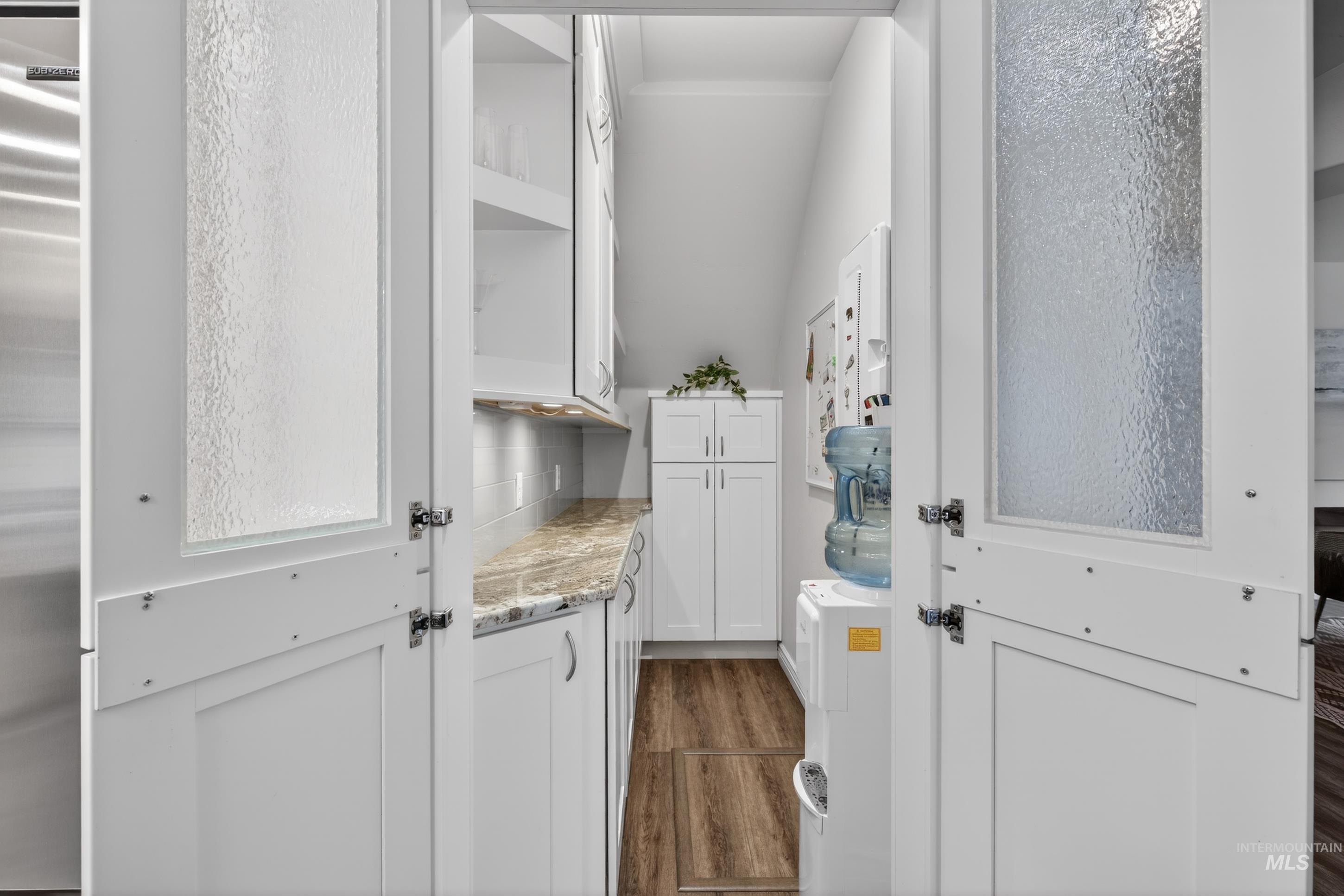 2816 S Bear Claw Way, Meridian, Idaho 83642, 4 Bedrooms, 3.5 Bathrooms, Residential For Sale, Price $1,000,000,MLS 98978525