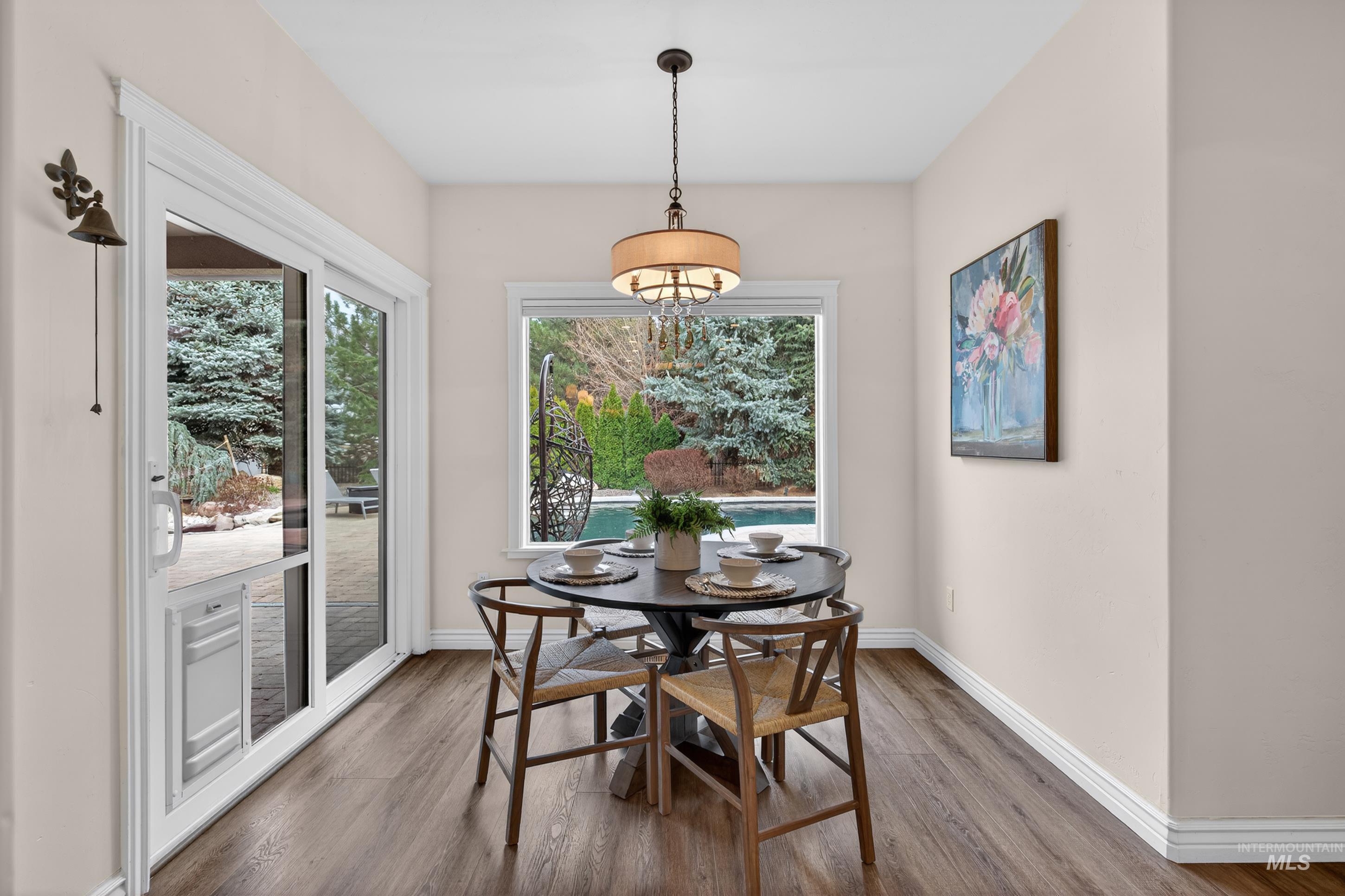 2816 S Bear Claw Way, Meridian, Idaho 83642, 4 Bedrooms, 3.5 Bathrooms, Residential For Sale, Price $1,000,000,MLS 98978525