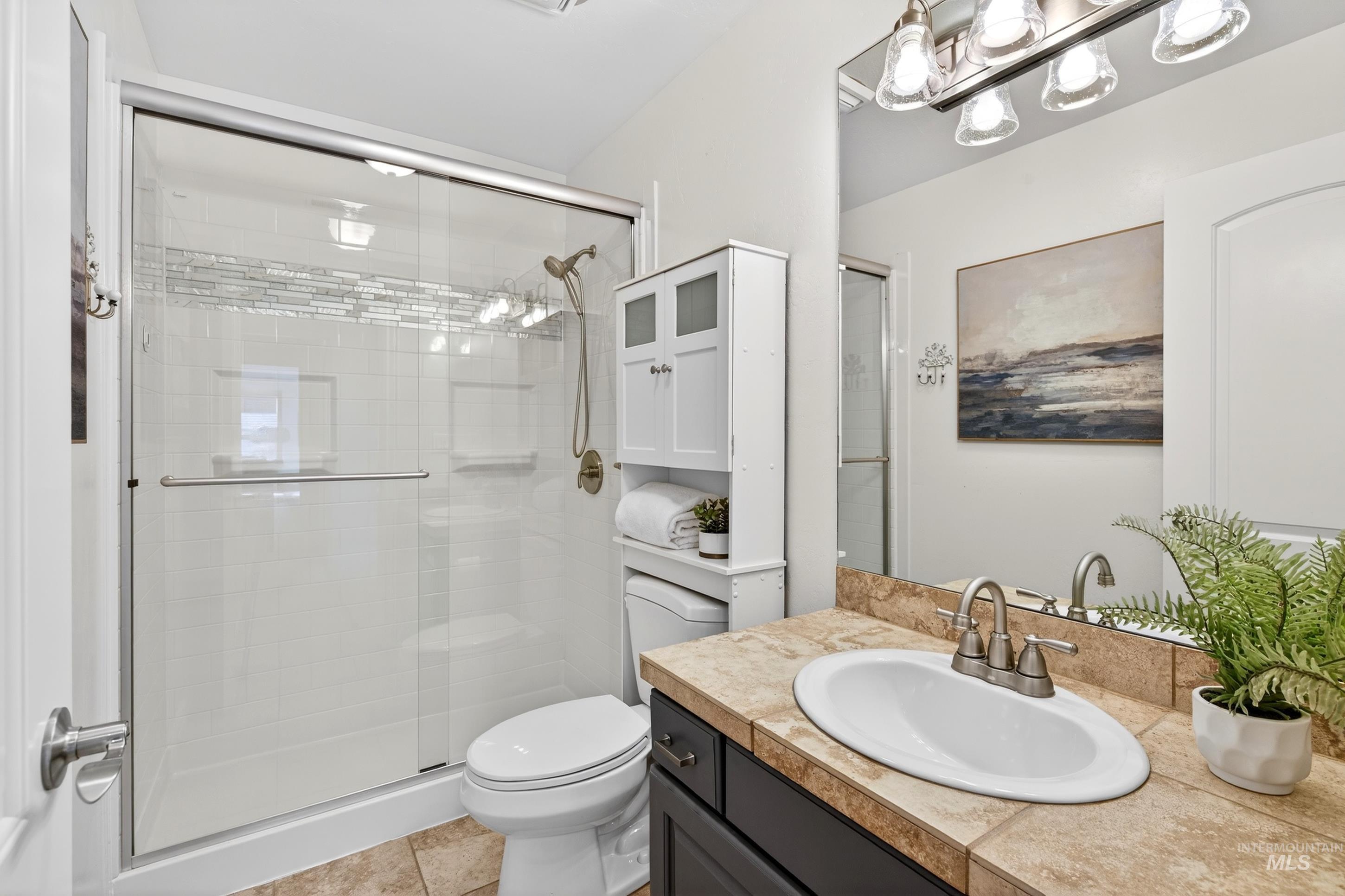 2816 S Bear Claw Way, Meridian, Idaho 83642, 4 Bedrooms, 3.5 Bathrooms, Residential For Sale, Price $1,000,000,MLS 98978525