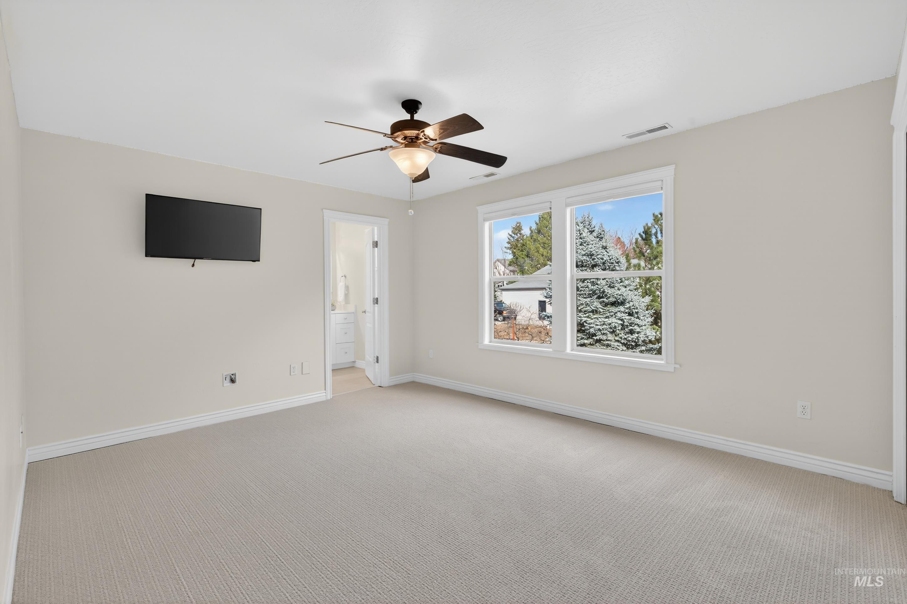 2816 S Bear Claw Way, Meridian, Idaho 83642, 4 Bedrooms, 3.5 Bathrooms, Residential For Sale, Price $1,000,000,MLS 98978525