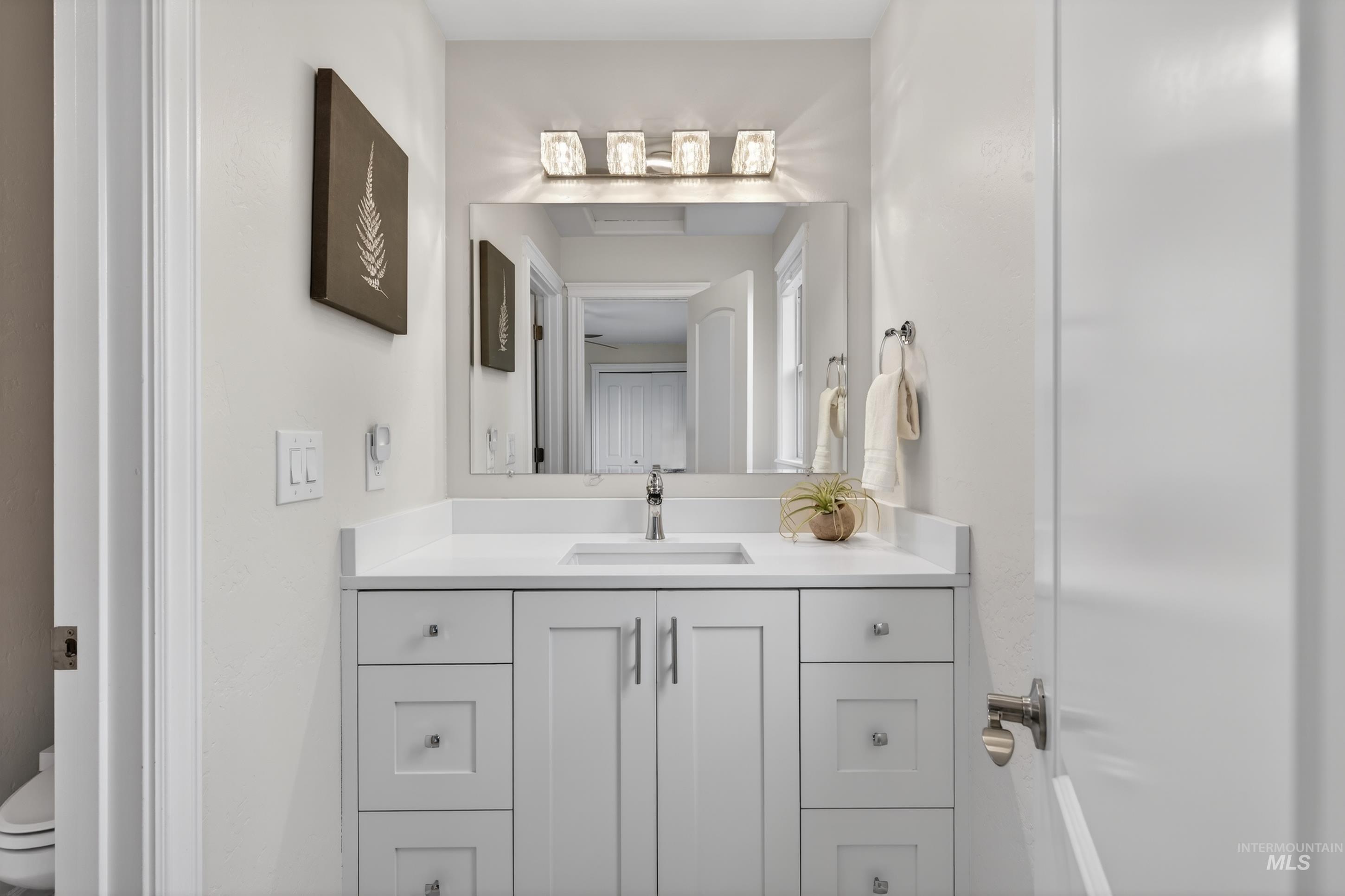 2816 S Bear Claw Way, Meridian, Idaho 83642, 4 Bedrooms, 3.5 Bathrooms, Residential For Sale, Price $1,000,000,MLS 98978525