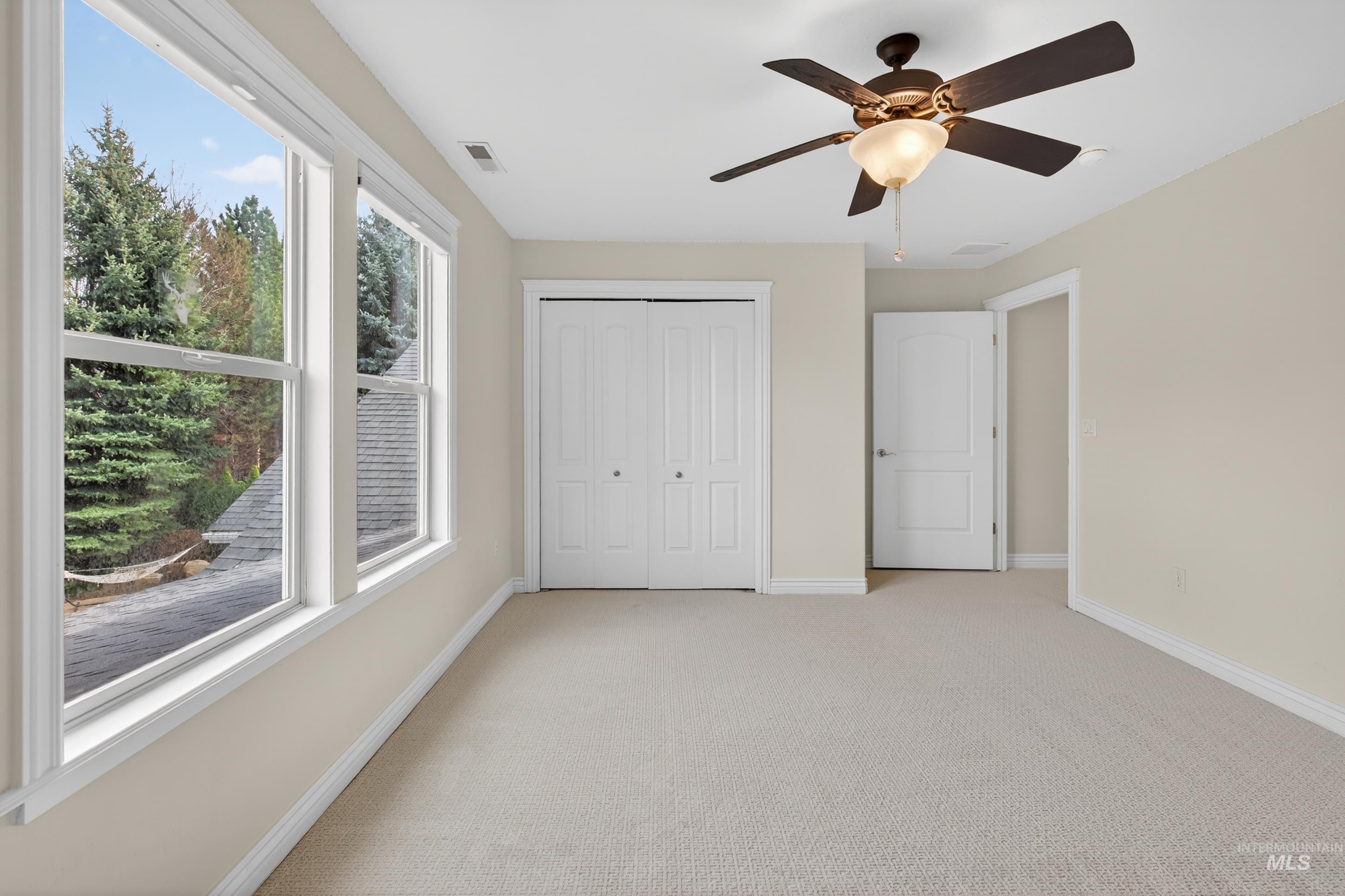 2816 S Bear Claw Way, Meridian, Idaho 83642, 4 Bedrooms, 3.5 Bathrooms, Residential For Sale, Price $1,000,000,MLS 98978525