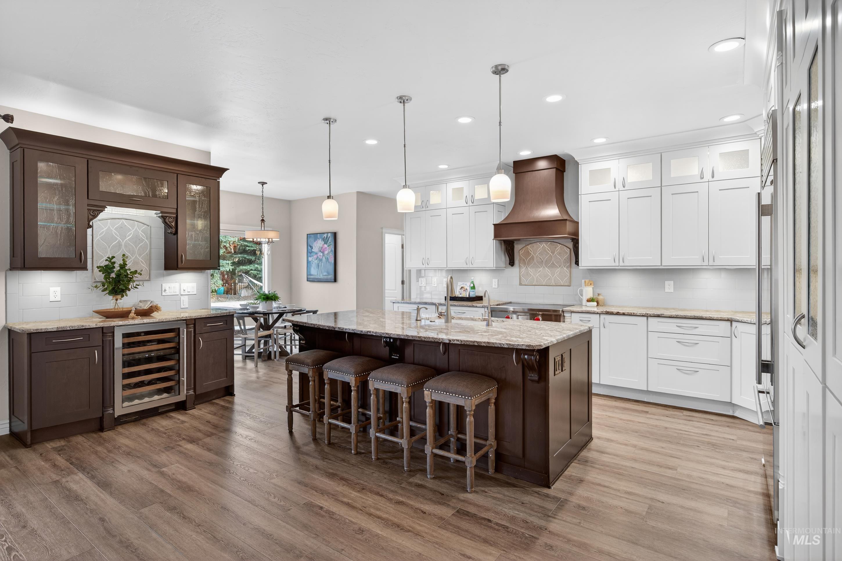 2816 S Bear Claw Way, Meridian, Idaho 83642, 4 Bedrooms, 3.5 Bathrooms, Residential For Sale, Price $1,000,000,MLS 98978525