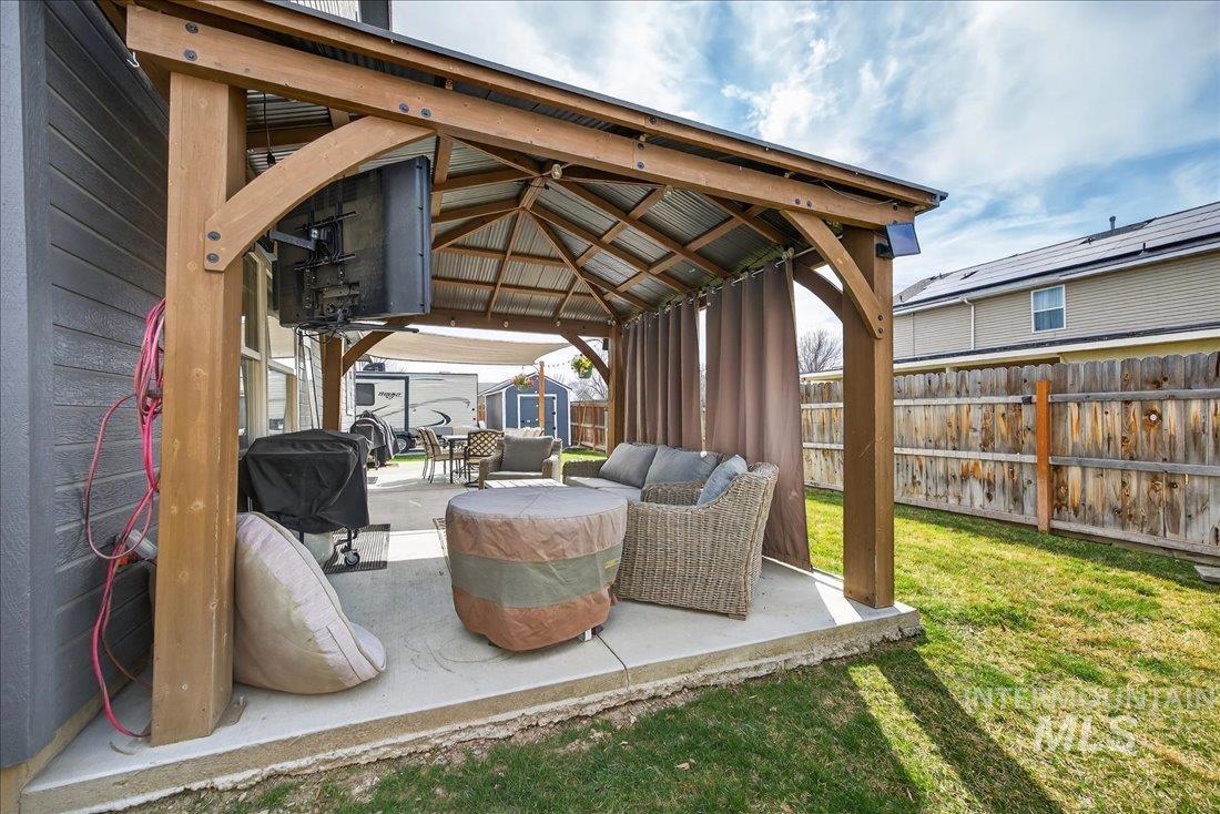 4714 Catherine Ave, Caldwell, Idaho 83607-8086, 3 Bedrooms, 2.5 Bathrooms, Residential For Sale, Price $370,000, 98978526