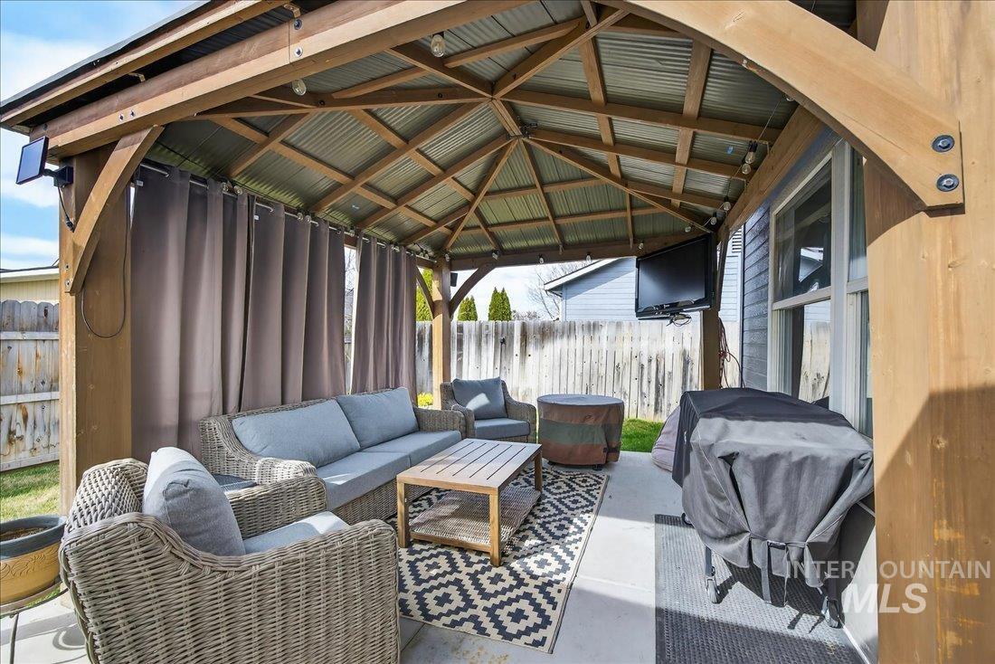 4714 Catherine Ave, Caldwell, Idaho 83607-8086, 3 Bedrooms, 2.5 Bathrooms, Residential For Sale, Price $370,000, 98978526