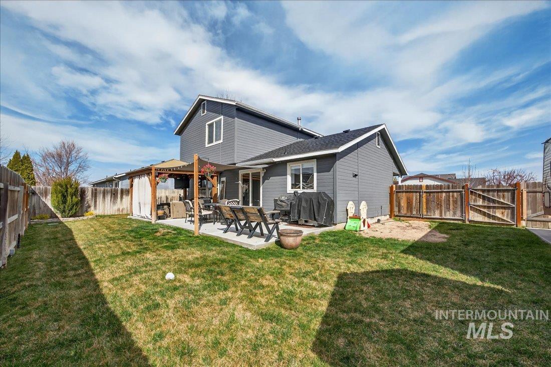 4714 Catherine Ave, Caldwell, Idaho 83607-8086, 3 Bedrooms, 2.5 Bathrooms, Residential For Sale, Price $370,000, 98978526