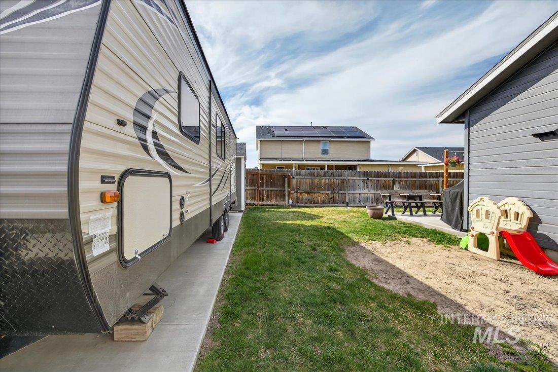 4714 Catherine Ave, Caldwell, Idaho 83607-8086, 3 Bedrooms, 2.5 Bathrooms, Residential For Sale, Price $370,000, 98978526