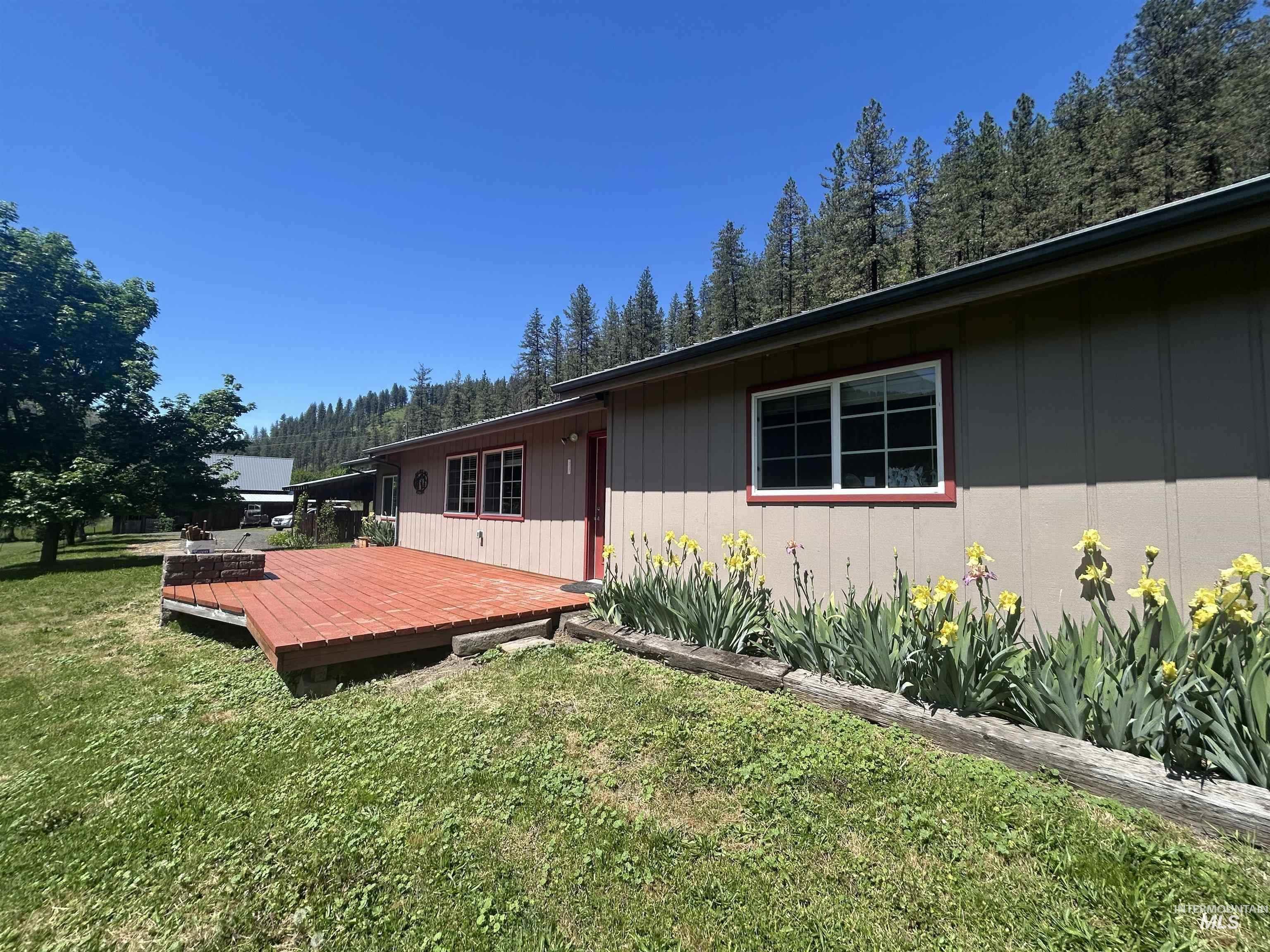 6215 Highway 12, Kooskia, Idaho 83539, 2 Bedrooms, 1 Bathroom, Residential For Sale, Price $692,000,MLS 98978527