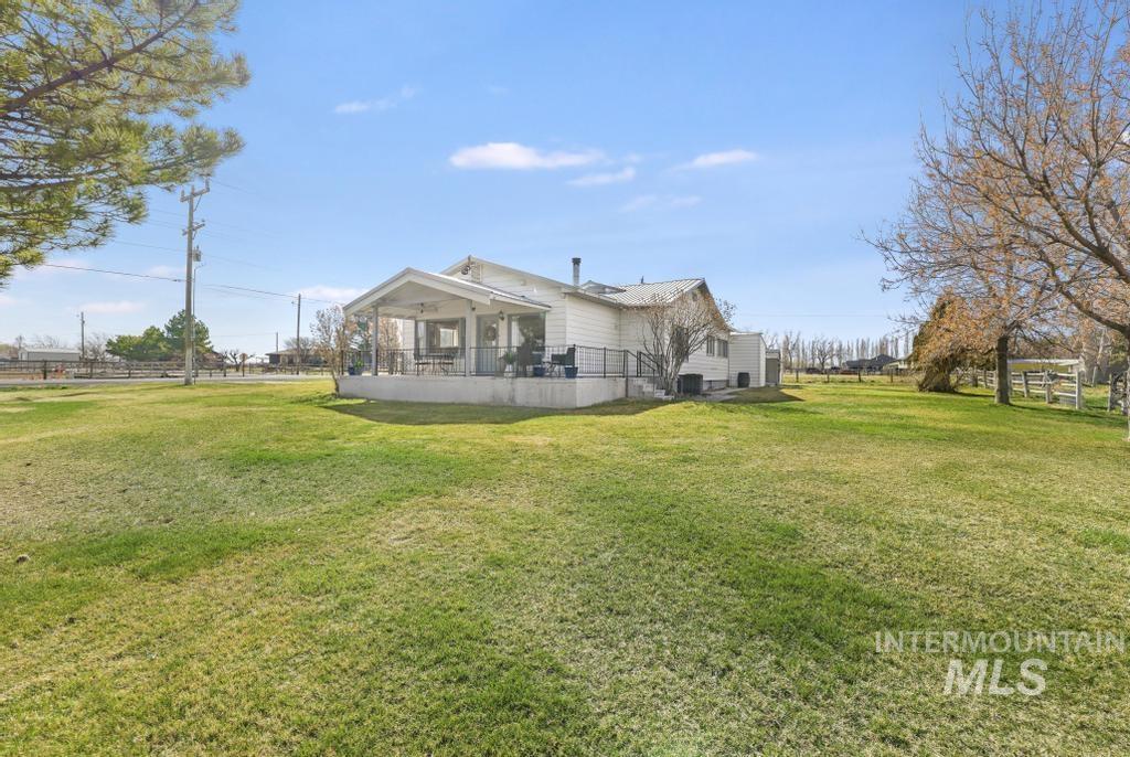 3985 N 2300 E, Filer, Idaho 83328, 5 Bedrooms, 2 Bathrooms, Residential For Sale, Price $536,000,MLS 98978529