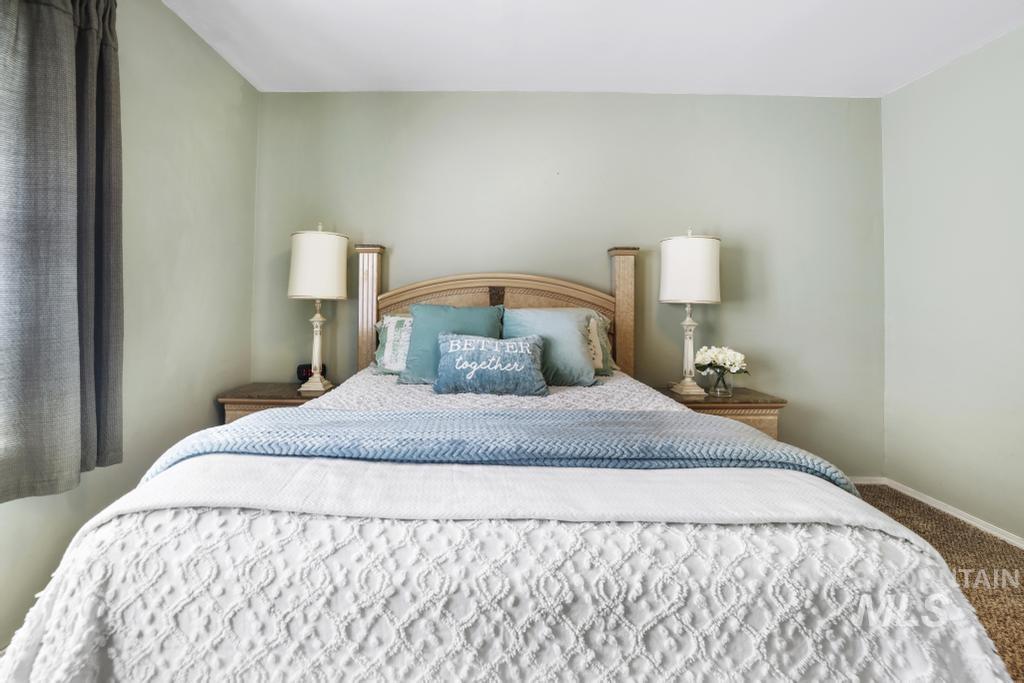 3985 N 2300 E, Filer, Idaho 83328, 5 Bedrooms, 2 Bathrooms, Residential For Sale, Price $536,000,MLS 98978529