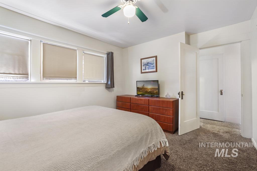 3985 N 2300 E, Filer, Idaho 83328, 5 Bedrooms, 2 Bathrooms, Residential For Sale, Price $536,000,MLS 98978529