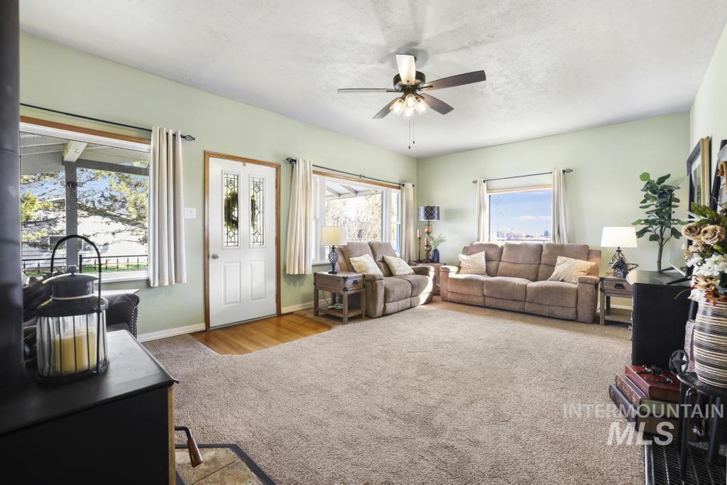 3985 N 2300 E, Filer, Idaho 83328, 5 Bedrooms, 2 Bathrooms, Residential For Sale, Price $536,000,MLS 98978529