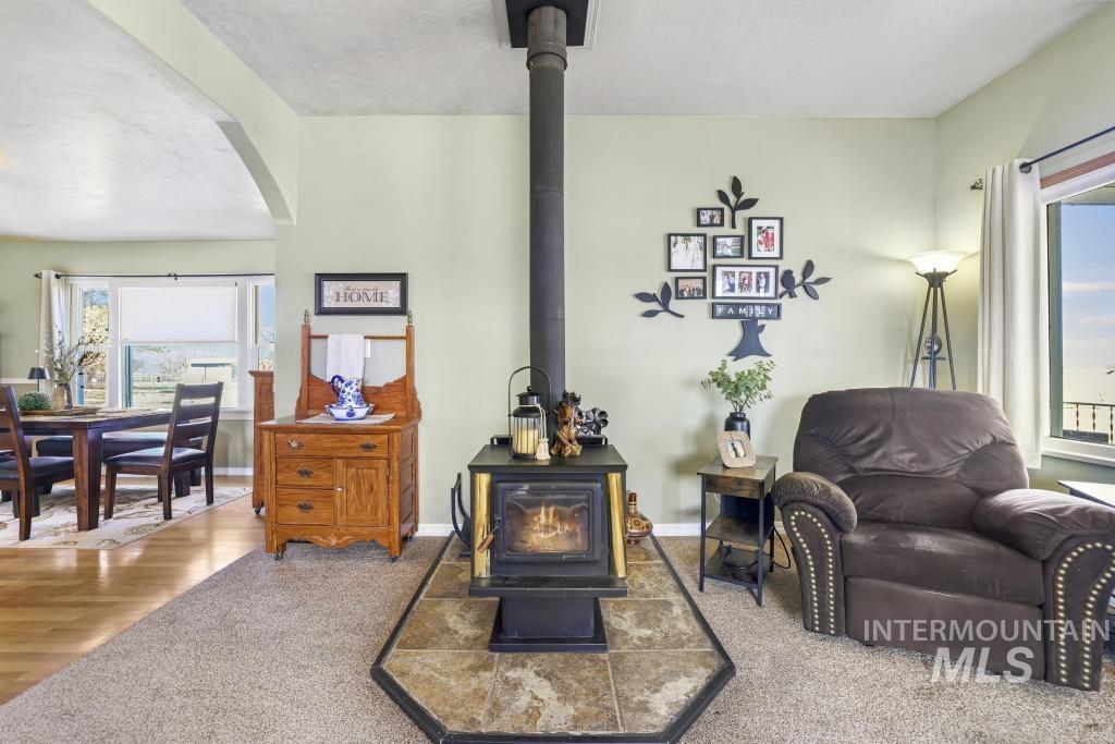 3985 N 2300 E, Filer, Idaho 83328, 5 Bedrooms, 2 Bathrooms, Residential For Sale, Price $536,000,MLS 98978529