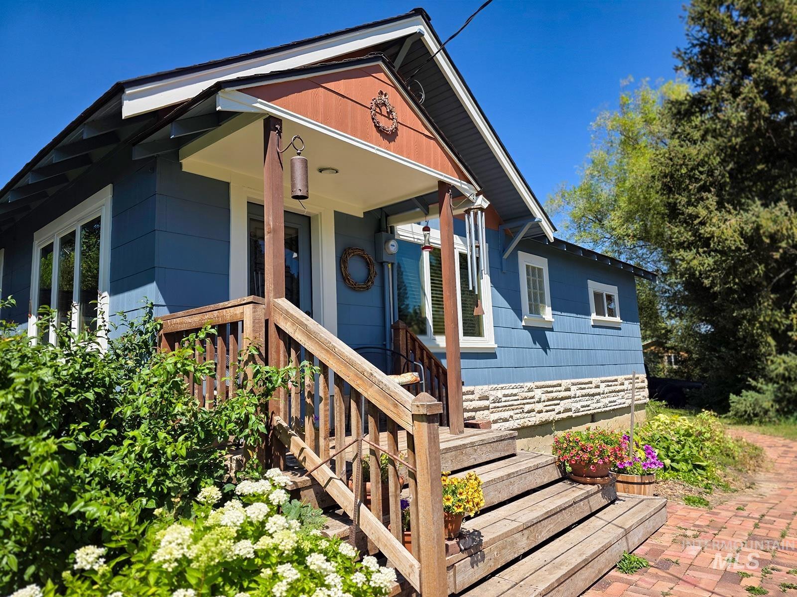 1031 Spring Valley Road, Troy, Idaho 83871, 2 Bedrooms, 1 Bathroom, Residential For Sale, Price $460,000,MLS 98978530