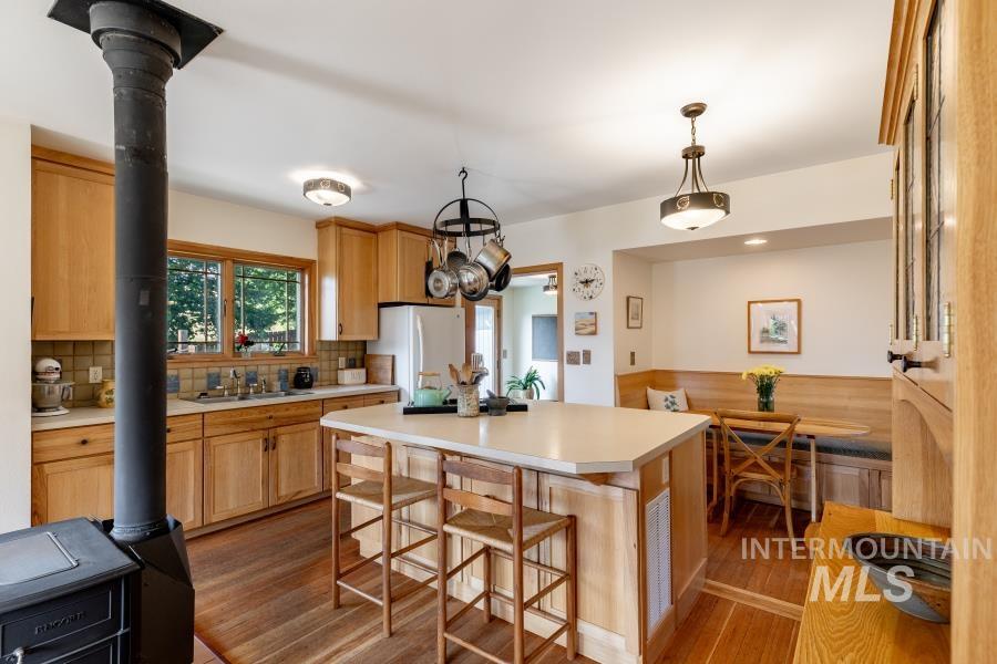 1031 Spring Valley Road, Troy, Idaho 83871, 2 Bedrooms, 1 Bathroom, Residential For Sale, Price $460,000,MLS 98978530