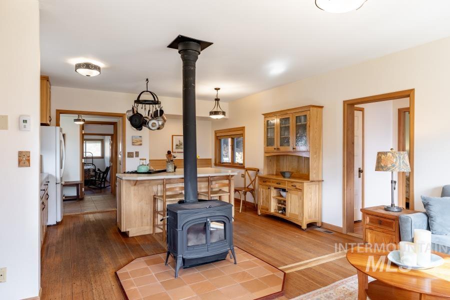 1031 Spring Valley Road, Troy, Idaho 83871, 2 Bedrooms, 1 Bathroom, Residential For Sale, Price $460,000,MLS 98978530