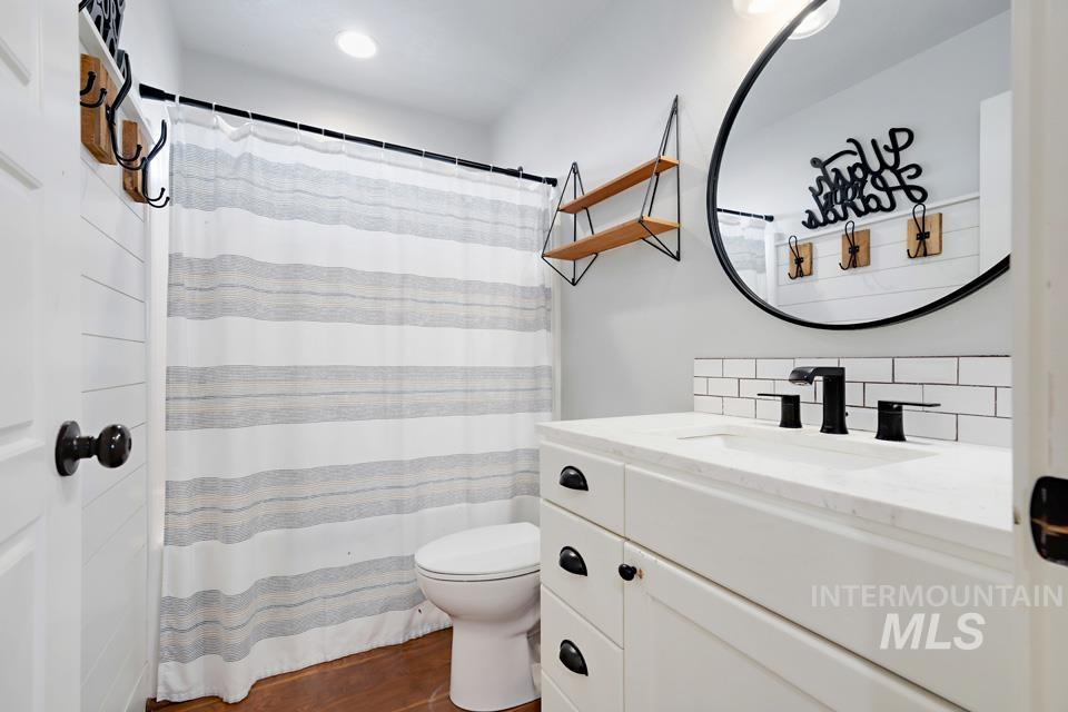 23800 Breyer Rd, Caldwell, Idaho 83607, 4 Bedrooms, 2.5 Bathrooms, Residential For Sale, Price $1,100,000,MLS 98978531